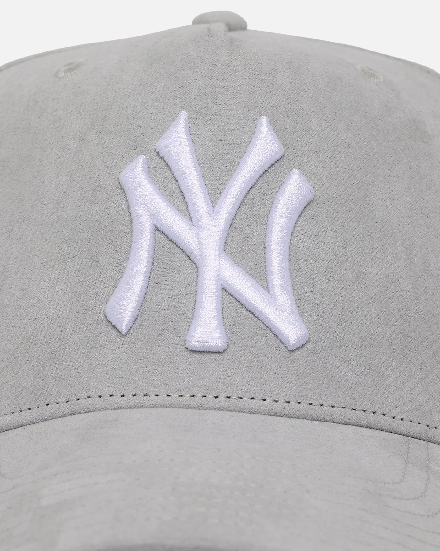 47 Brand New York Yankees 'Ultrasuede' '47 MVP DT Strapback Gray/White sold by Culture Kings product image thumbnail 5
