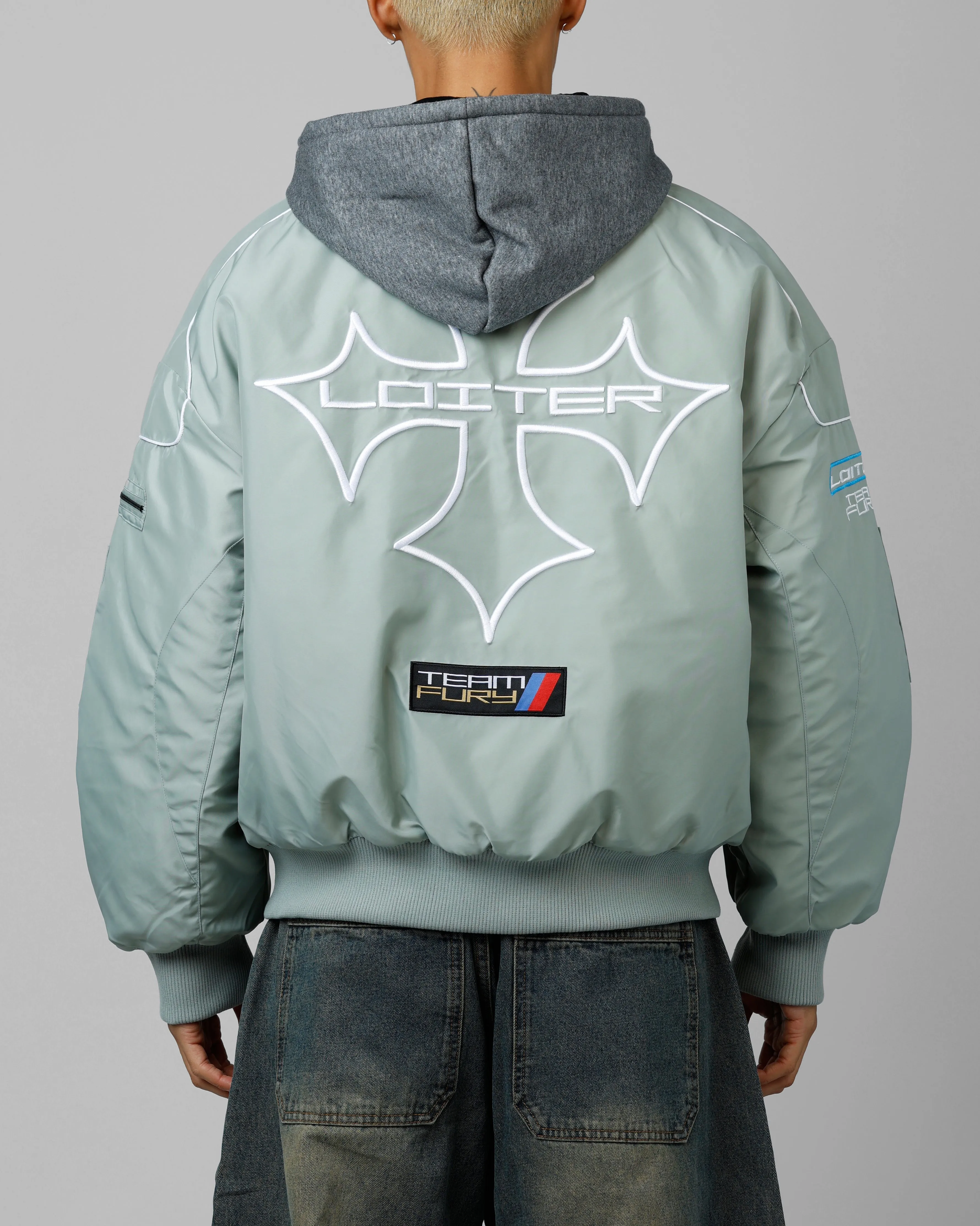 Loiter Performance F-16 Jacket Sage sold by Culture Kings product image thumbnail 2