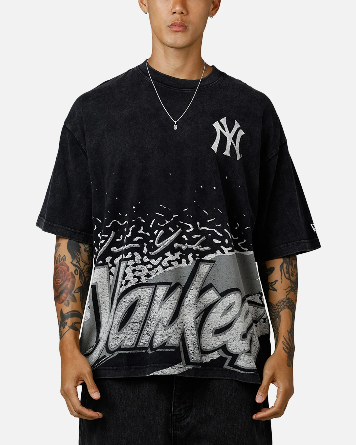 New Era New York Yankees Sport Class T-Shirt Washed Black sold by Culture Kings