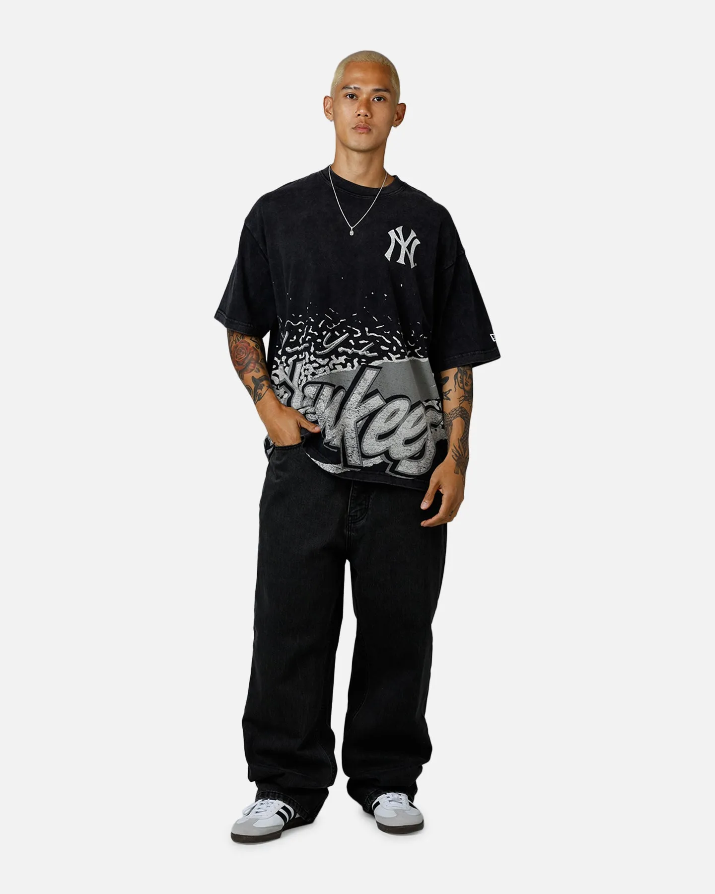 New Era New York Yankees Sport Class T-Shirt Washed Black sold by Culture Kings product image thumbnail 3