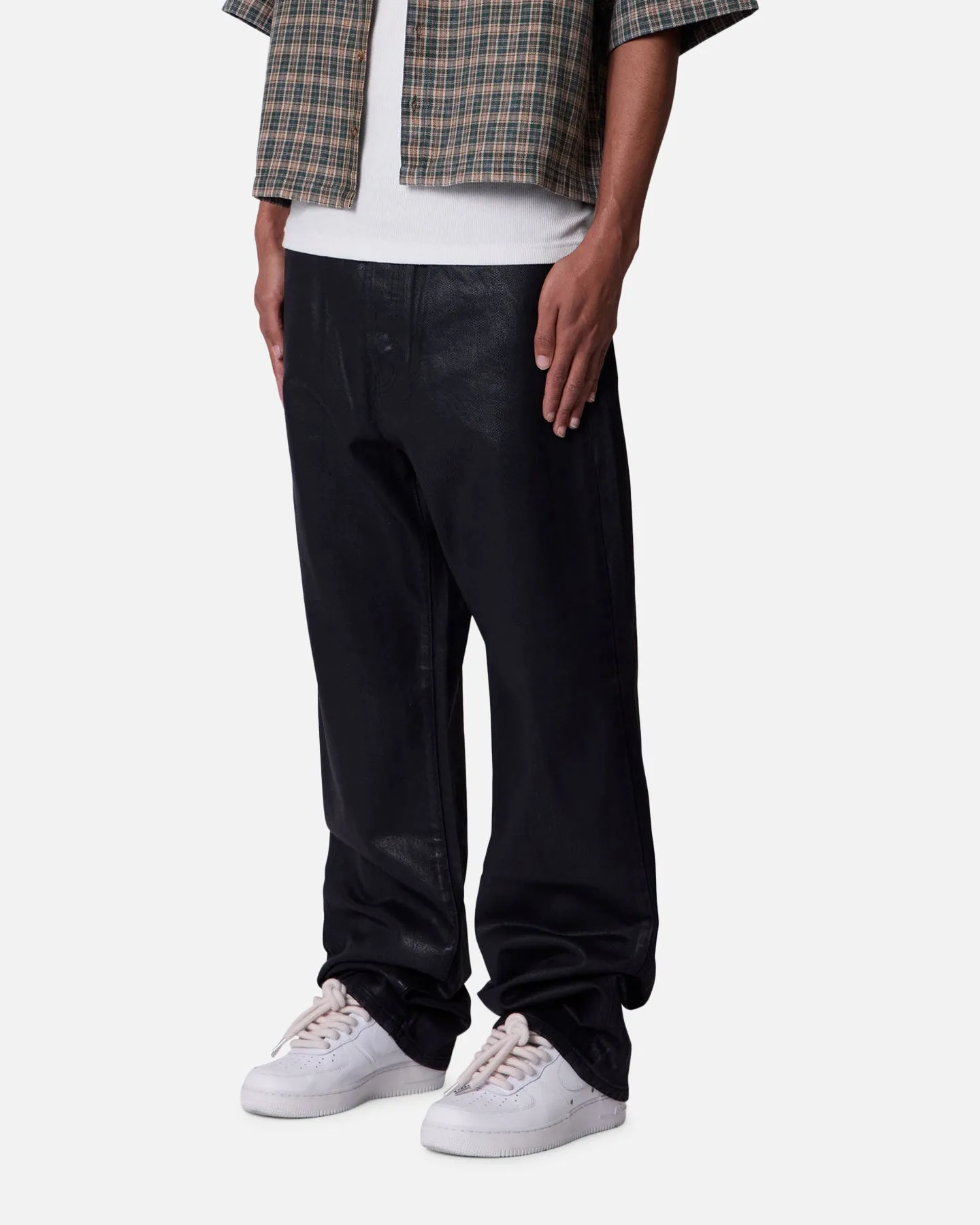 MNML Ultra Baggy Jeans Waxed Black sold by Culture Kings product image thumbnail 2