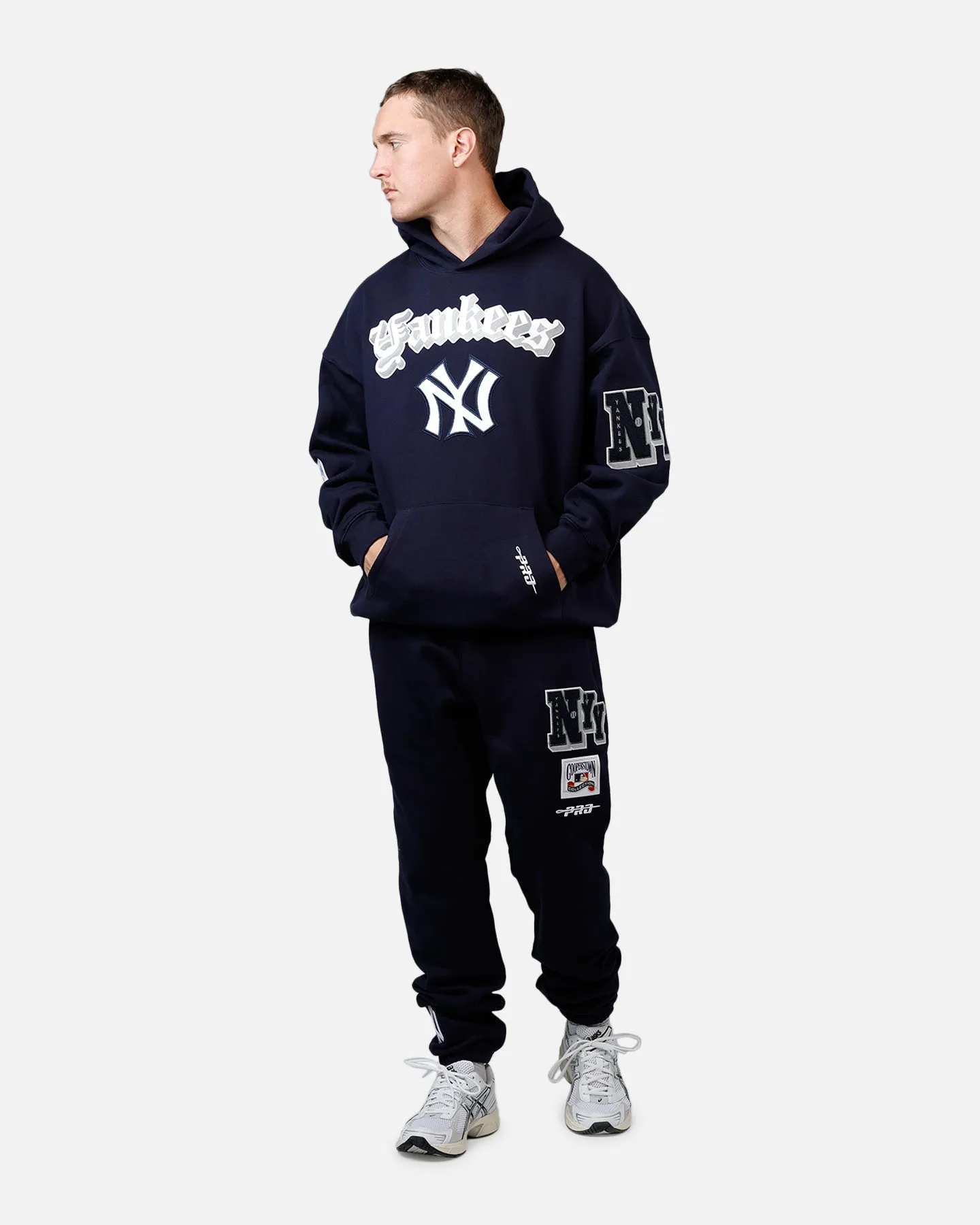 Pro Standard New York Yankees Best Of Hoodie Navy sold by Culture Kings product image thumbnail 3