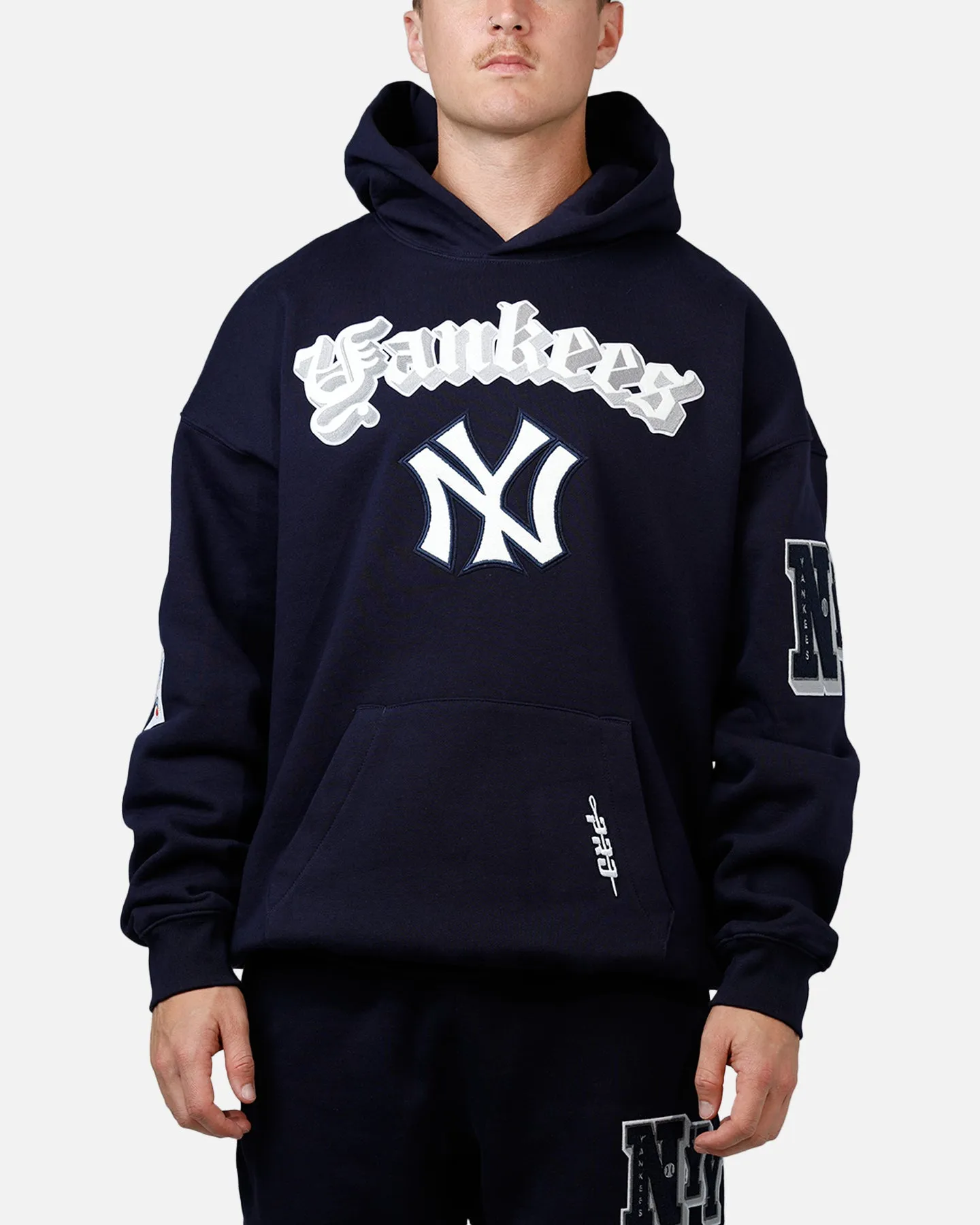 Pro Standard New York Yankees Best Of Hoodie Navy sold by Culture Kings
