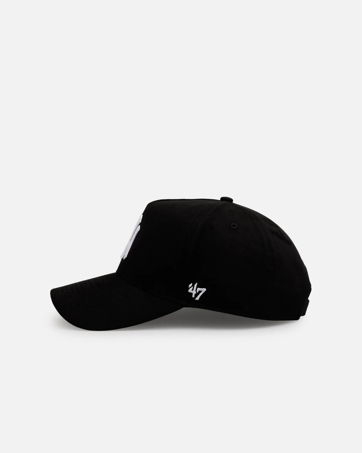 47 Brand New York Yankees 'Ultrasuede' 47 MVP Strapback Black/White sold by Culture Kings product image thumbnail 5