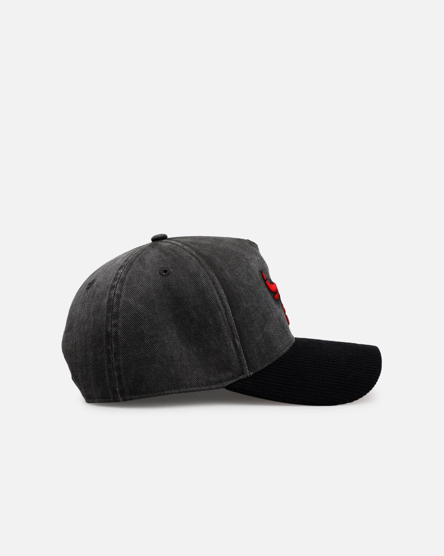 47 Brand Chicago Bulls 'Black & Red' 47 Offside Snapback Black/Red sold by Culture Kings product image thumbnail 4
