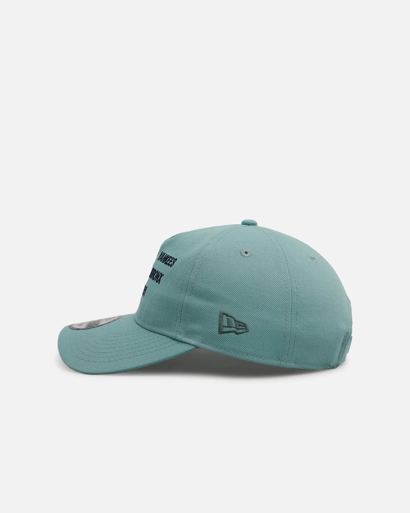 New Era New York Yankees 'Location' 9TWENTY Strapback Light Green sold by Culture Kings product image thumbnail 4