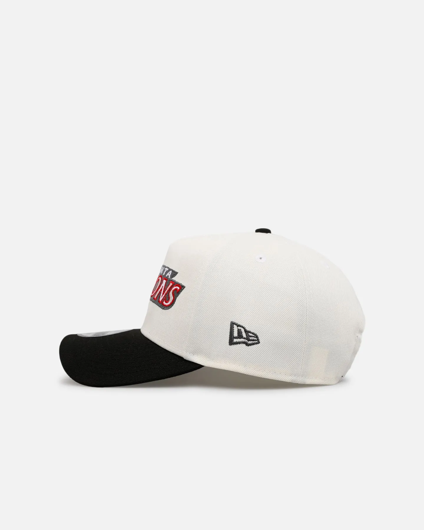 New Era Atlanta Falcons 'Chrome Metallic Wordmark' 9FORTY A-Frame Snapback Chrome sold by Culture Kings product image thumbnail 4
