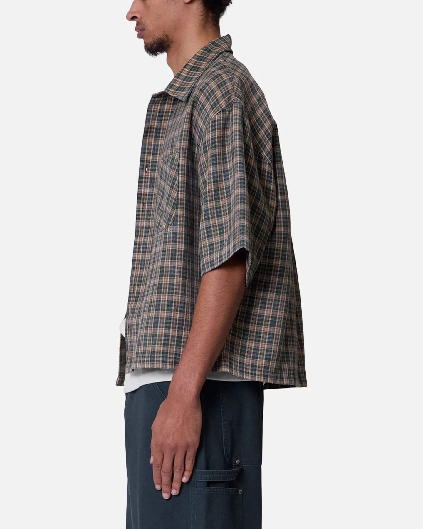 MNML Washed Poplin Over Button Up Shirt Green/Brown sold by Culture Kings product image thumbnail 3