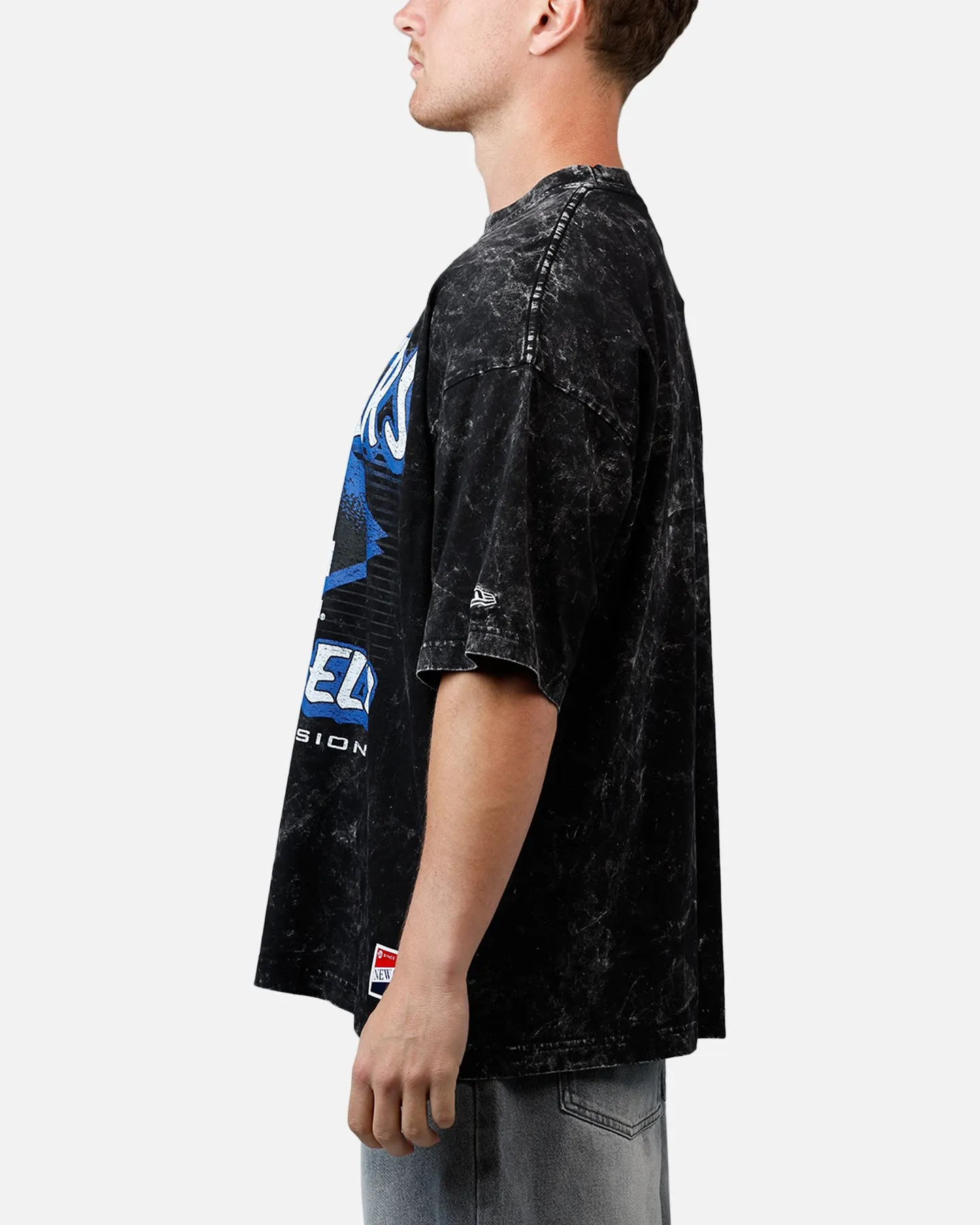 New Era Los Angeles Dodgers Boxy Essentials T-Shirt Washed Black sold by Culture Kings product image thumbnail 5