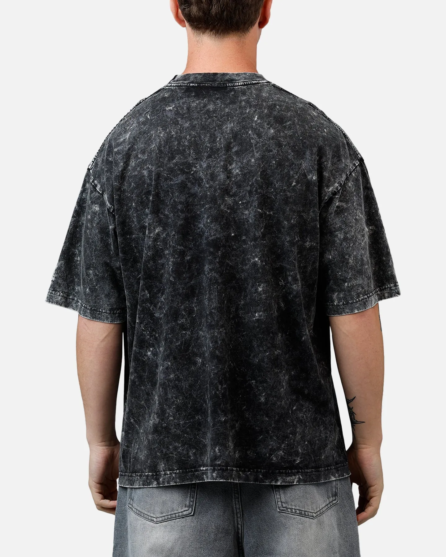 New Era Chicago Bears Boxy Essentials T-Shirt Washed Black sold by Culture Kings product image thumbnail 2