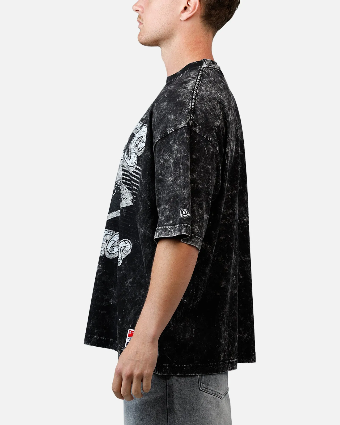 New Era Las Vegas Aces Boxy Essentials T-Shirt Washed Black sold by Culture Kings product image thumbnail 5