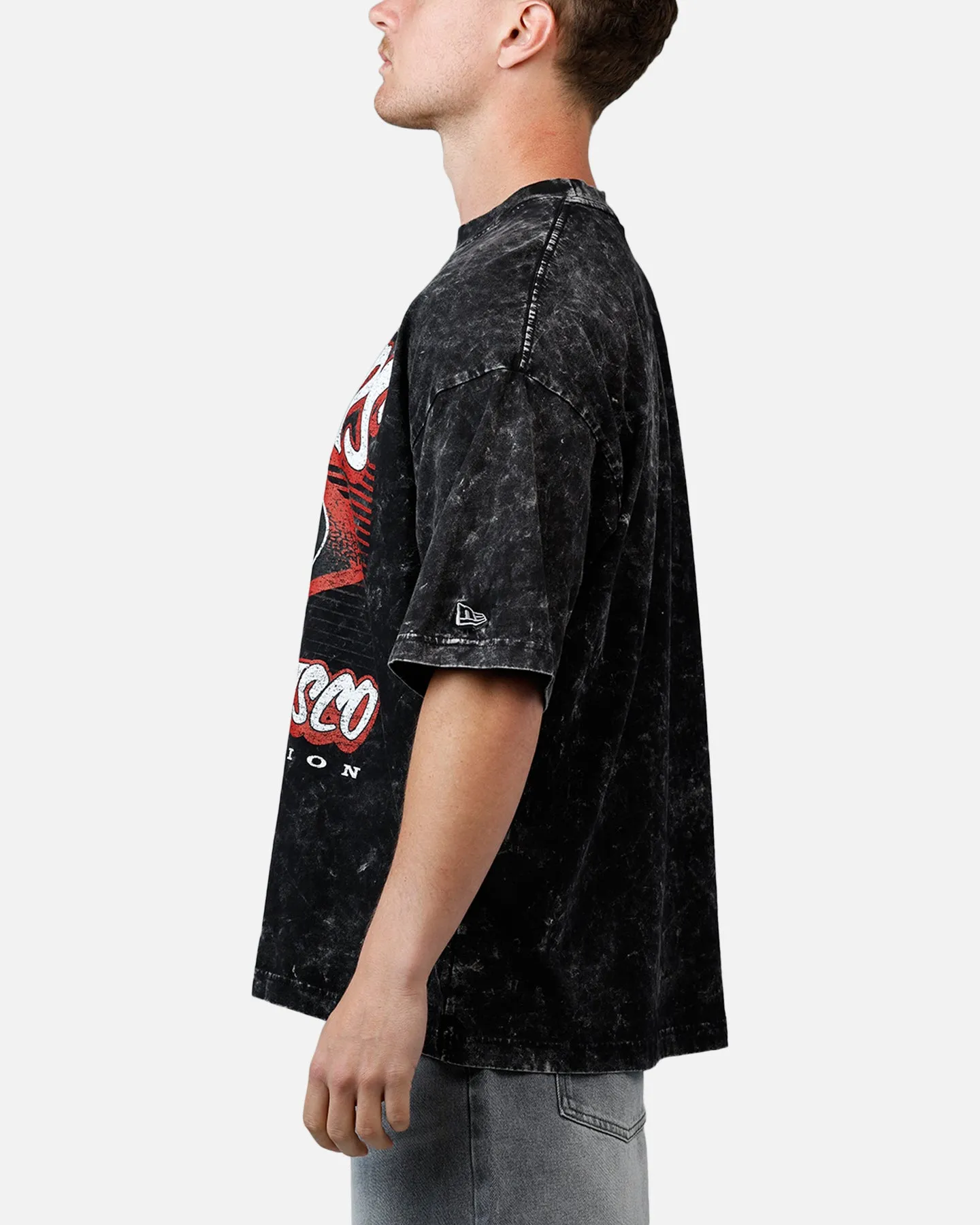 New Era San Francisco 49ers Boxy Essentials T-Shirt Washed Black sold by Culture Kings product image thumbnail 5