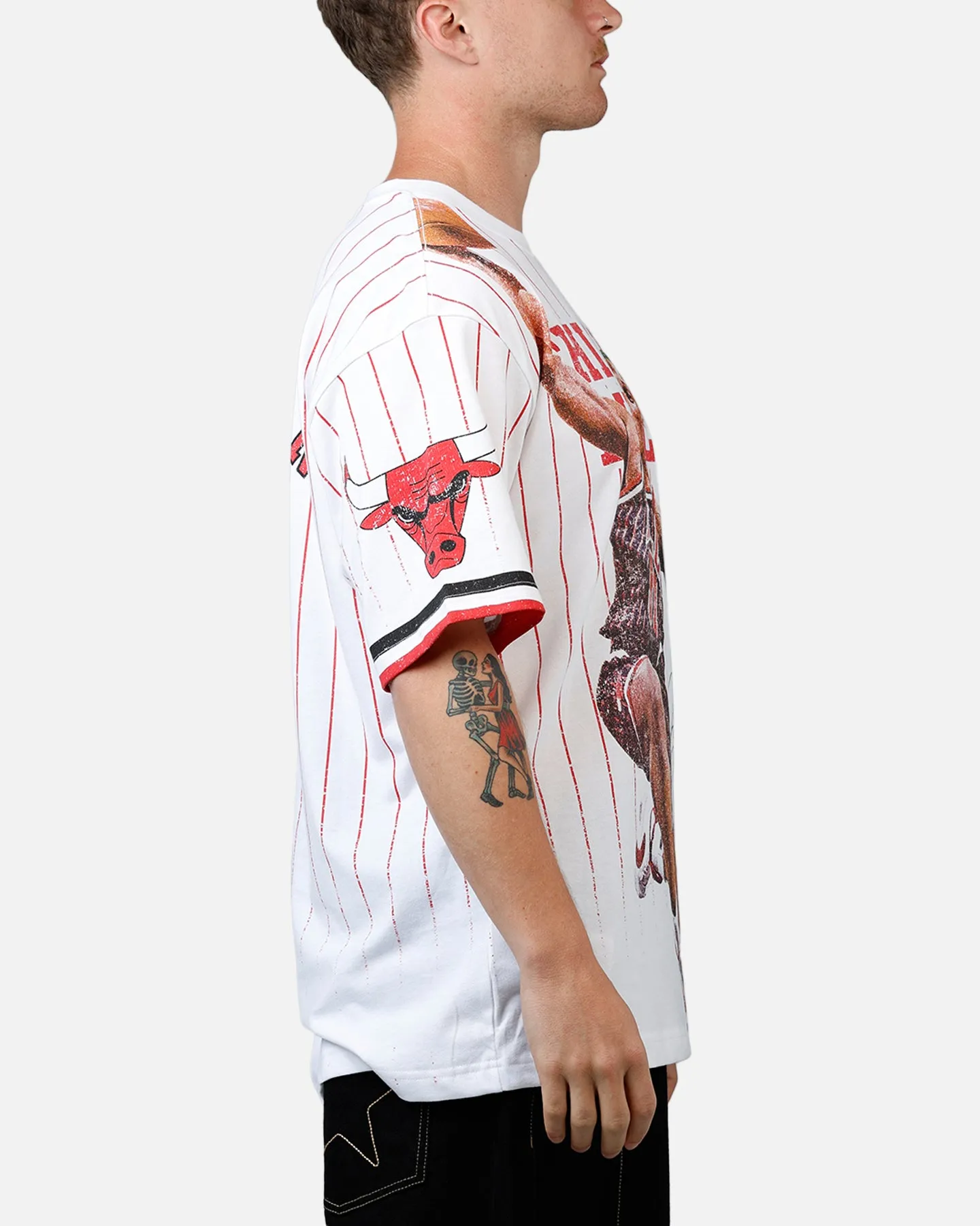 Mitchell & Ness Chicago Bulls Dennis Rodman Playmaker T-Shirt White sold by Culture Kings product image thumbnail 4