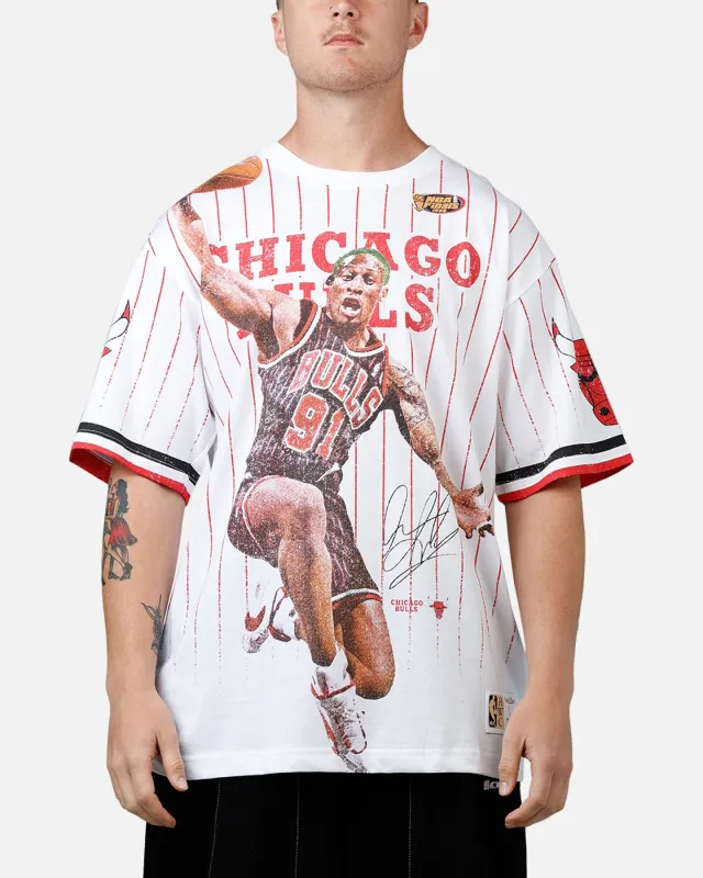Mitchell & Ness Chicago Bulls Dennis Rodman Playmaker T-Shirt White sold by Culture Kings