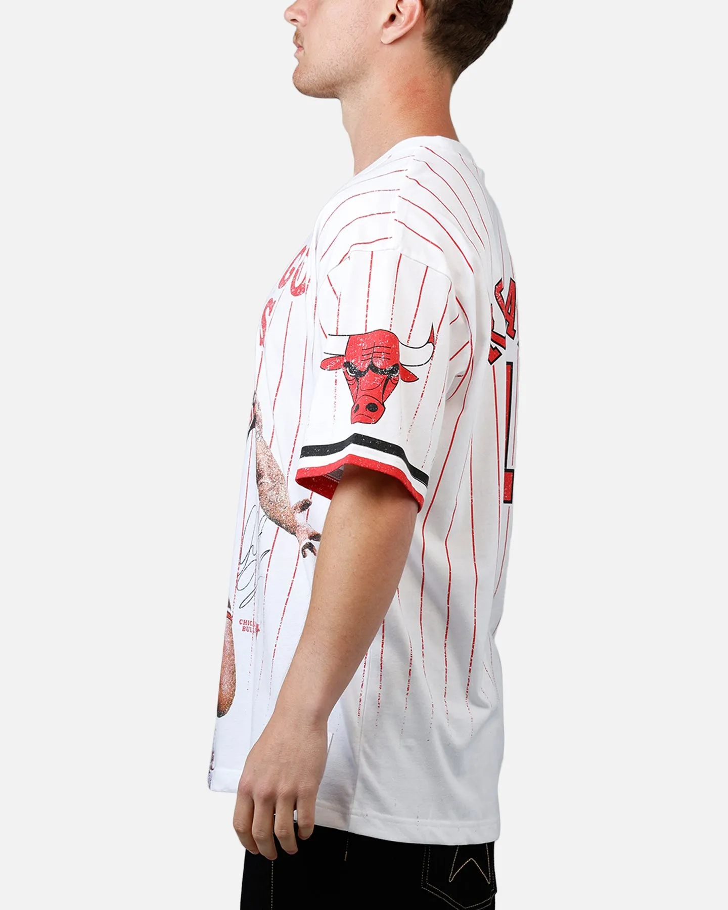 Mitchell & Ness Chicago Bulls Dennis Rodman Playmaker T-Shirt White sold by Culture Kings product image thumbnail 5