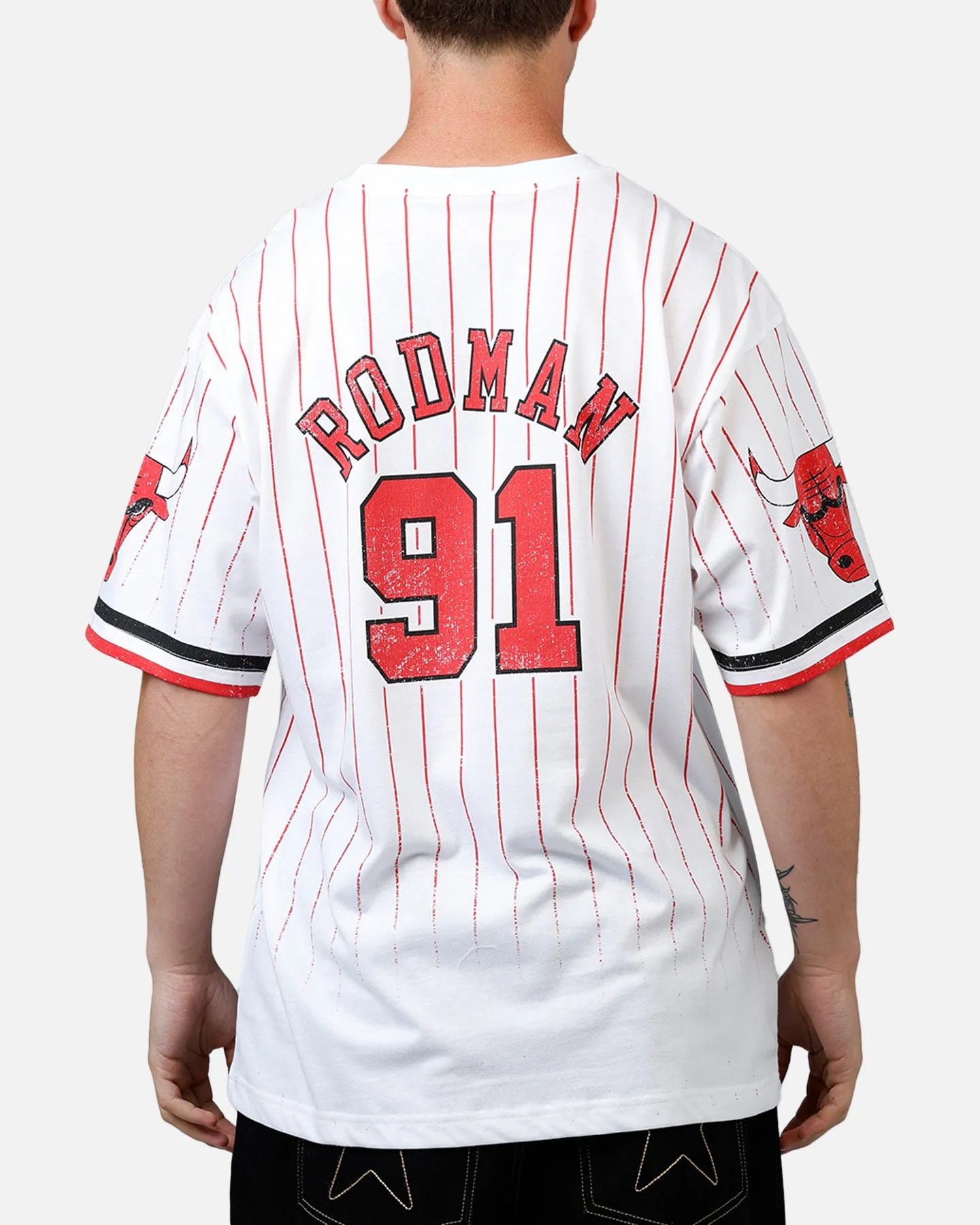 Mitchell & Ness Chicago Bulls Dennis Rodman Playmaker T-Shirt White sold by Culture Kings product image thumbnail 2