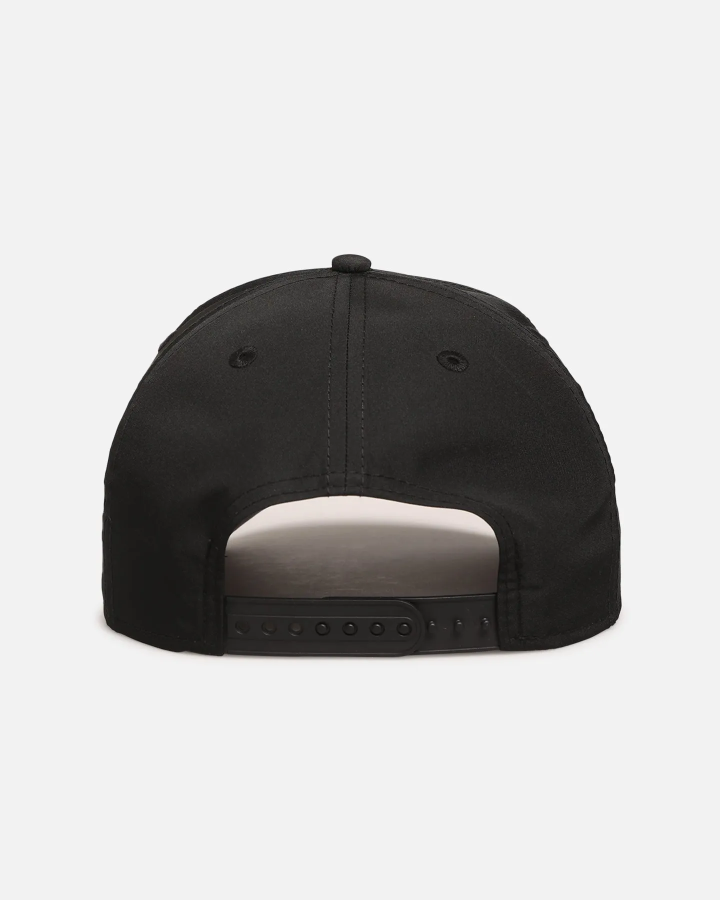 New Era New York Knicks 'Glow Rose' 9FORTY A-Frame Snapback Black sold by Culture Kings product image thumbnail 2
