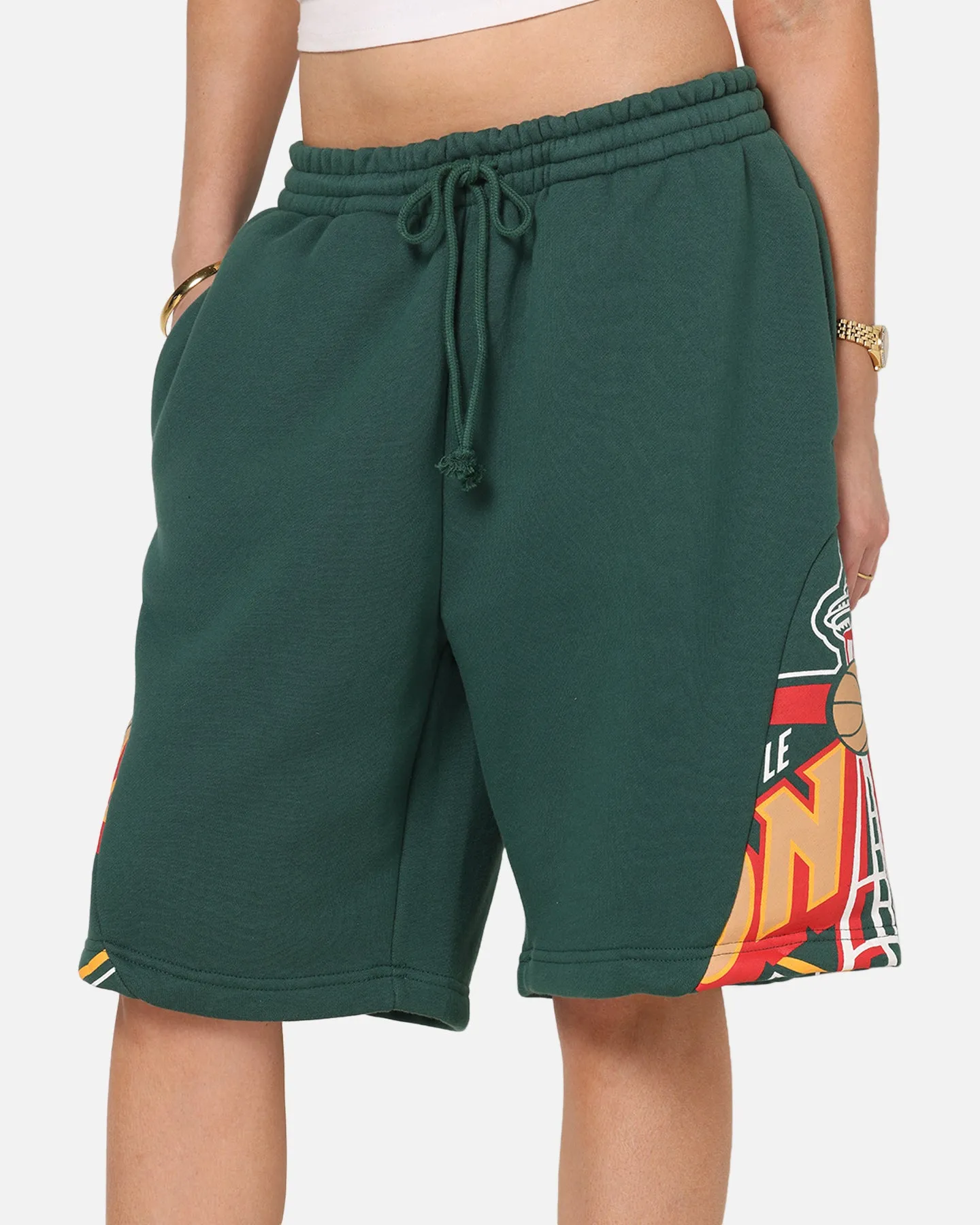 Mitchell & Ness Seattle SuperSonics C&S Shorts Official Team Color sold by Culture Kings product image thumbnail 3