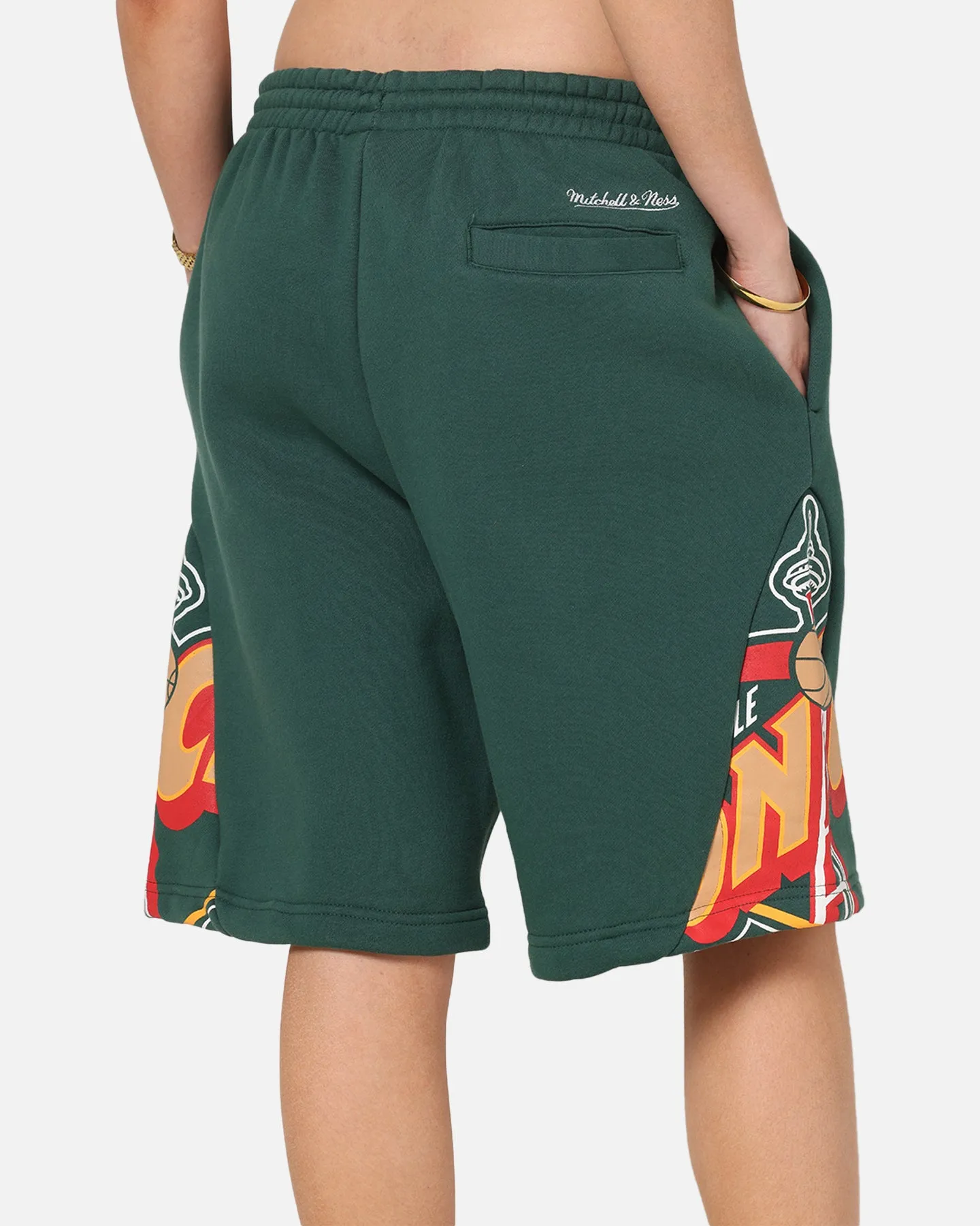 Mitchell & Ness Seattle SuperSonics C&S Shorts Official Team Color sold by Culture Kings product image thumbnail 4