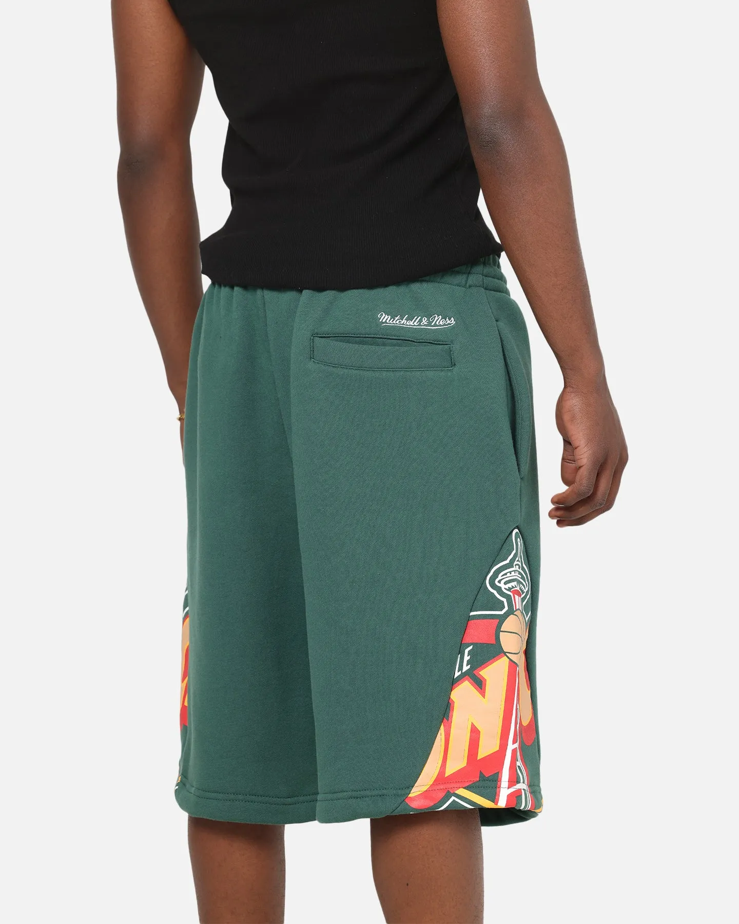 Mitchell & Ness Seattle SuperSonics C&S Shorts Official Team Color sold by Culture Kings product image thumbnail 4