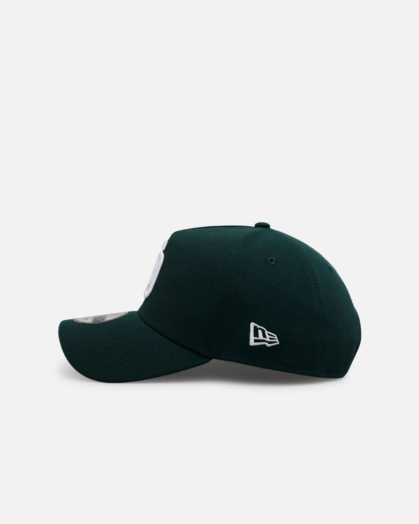 New Era San Diego Padres 'Evergreen' 9FORTY A-Frame Snapback Dark Green sold by Culture Kings product image thumbnail 4