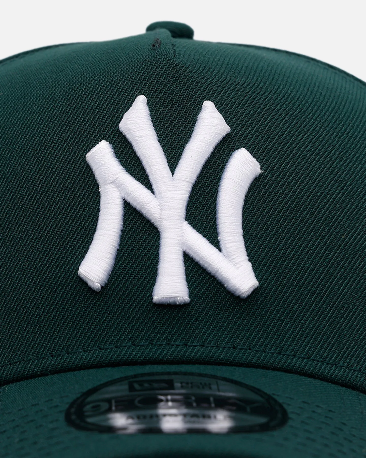 New Era New York Yankees 'Evergreen' 9FORTY A-Frame Snapback Dark Green sold by Culture Kings product image thumbnail 5