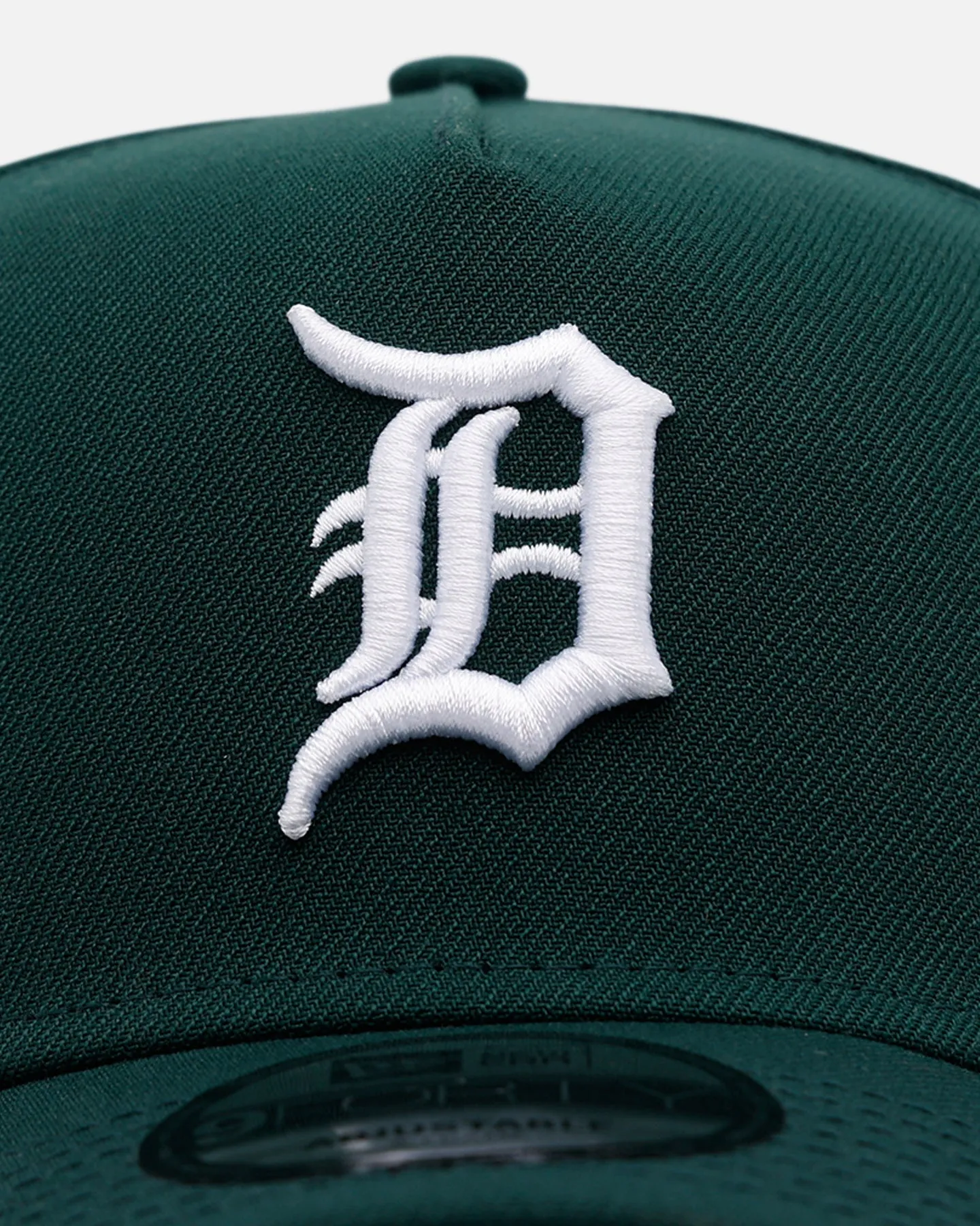 New Era Detroit Tigers 'Evergreen' 9FORTY A-Frame Snapback Dark Green sold by Culture Kings product image thumbnail 5