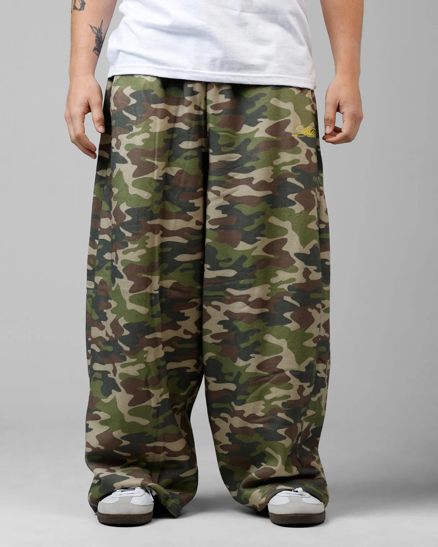 Loiter Purity Sweatpants Camo sold by Culture Kings