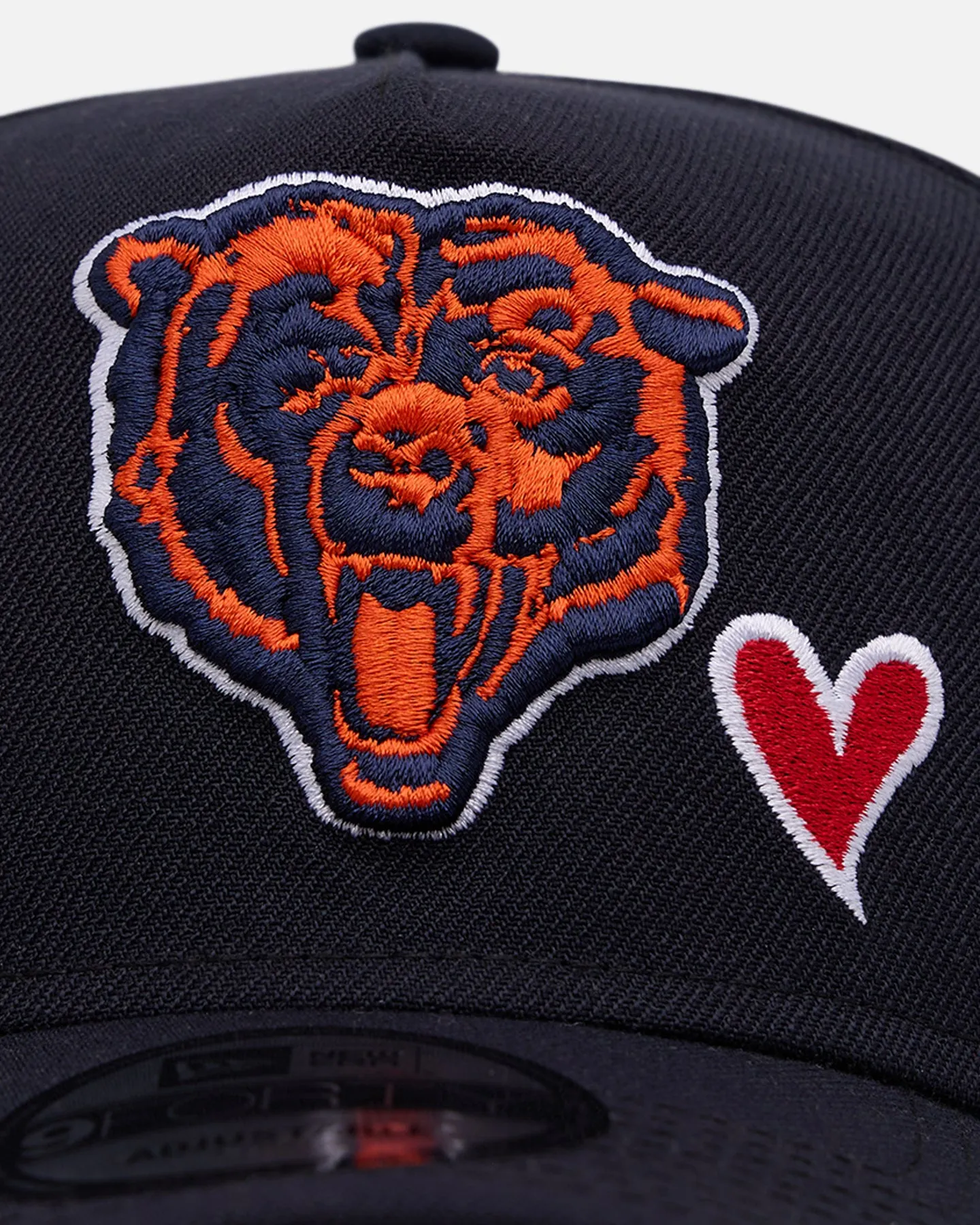 New Era Chicago Bears 'Team Color Hearts' 9FORTY A-Frame Snapback Official Team Color sold by Culture Kings product image thumbnail 5