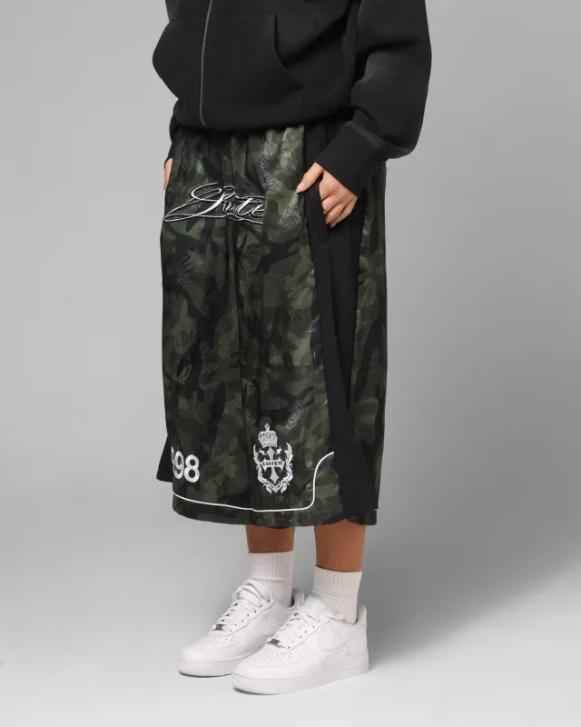Loiter Fight Club 3 Quarter Shorts Woodland Camo made by Culture Kings