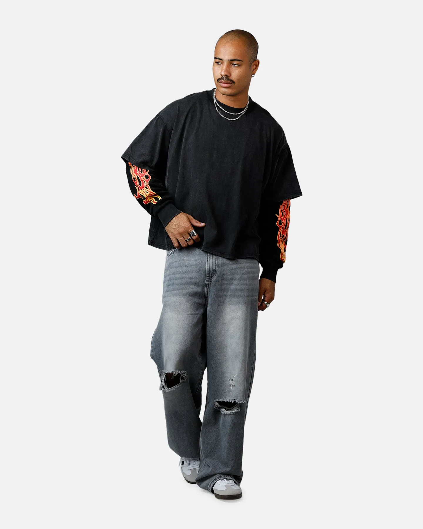 MNML Double Layer Thermal Long Sleeve T-Shirt Washed Black sold by Culture Kings product image thumbnail 3