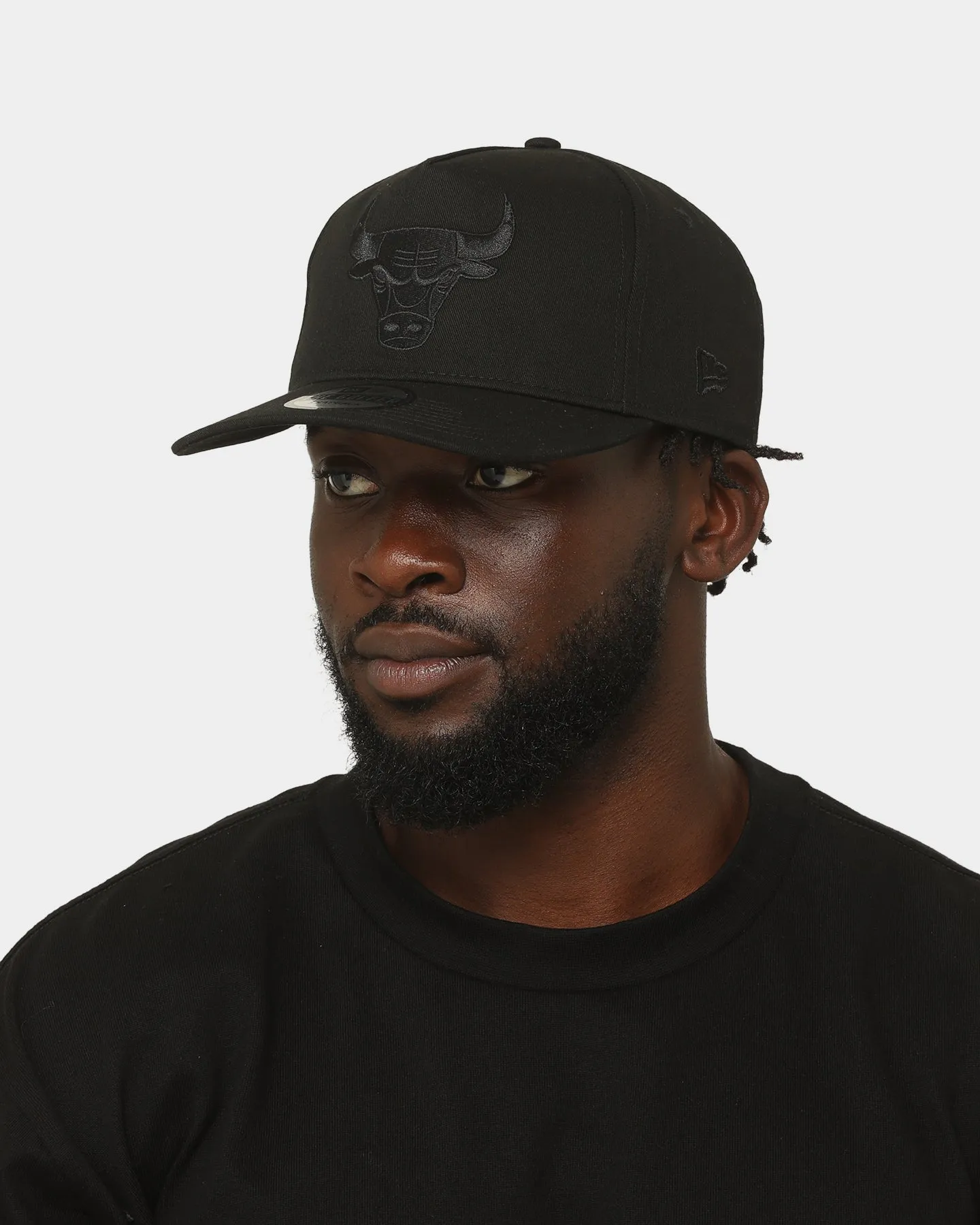 New Era Chicago Bulls Old Golfer Snapback Black/Black sold by Culture Kings product image thumbnail 2