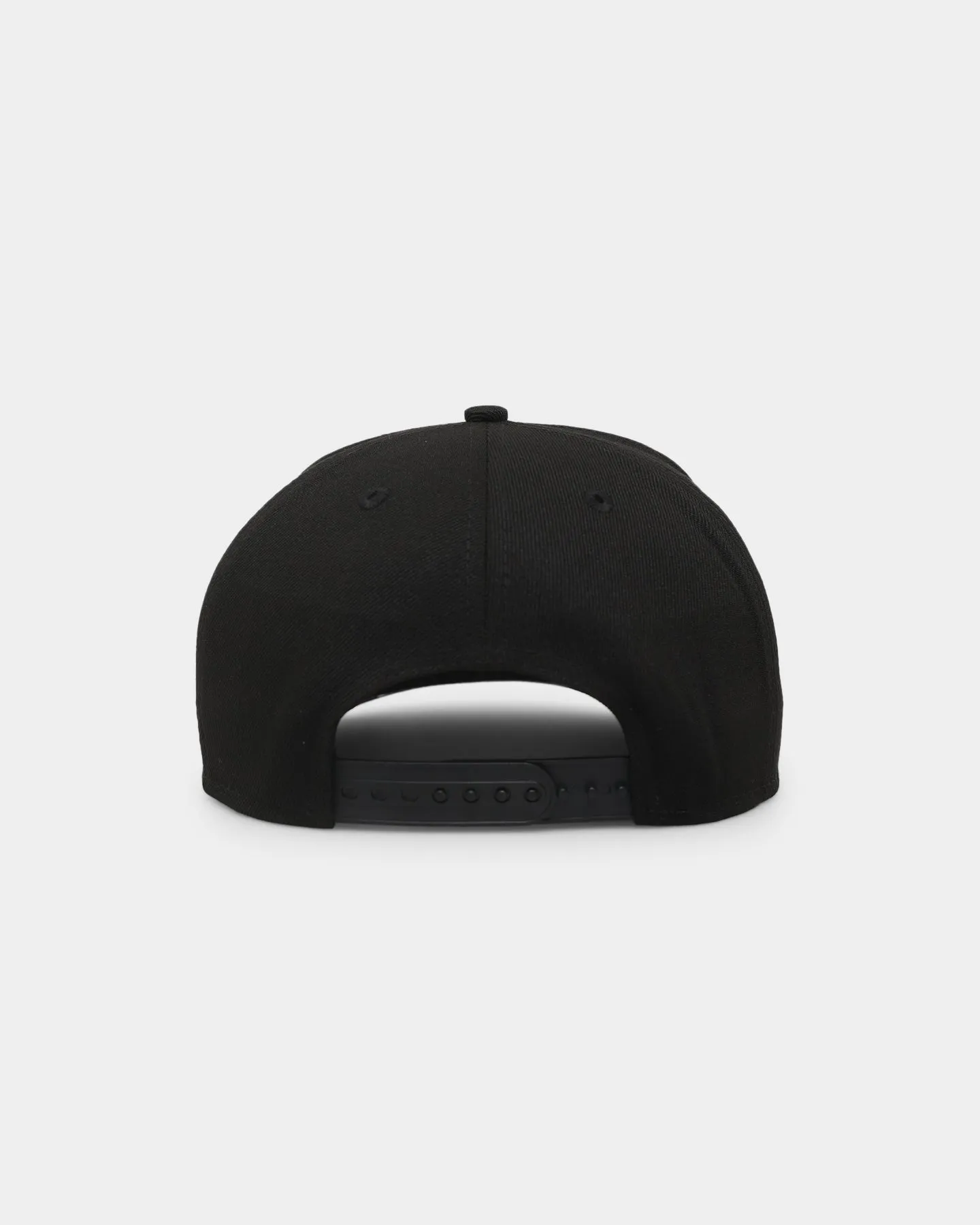 New Era Chicago Bulls 9FIFTY High Crown Precurved Snapback Black/Black sold by Culture Kings product image thumbnail 2