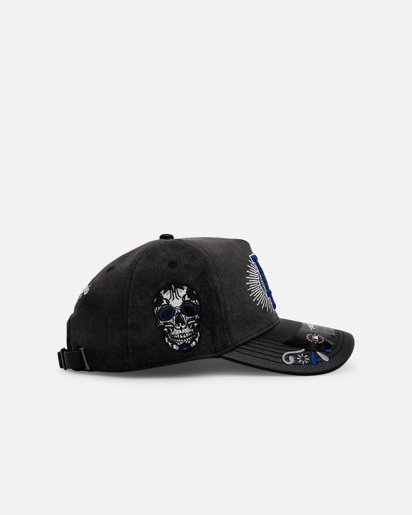 Pro Standard Los Angeles Dodgers 'Eternal Skull' Pro Pinch Strapback Black/Blue sold by Culture Kings product image thumbnail 4