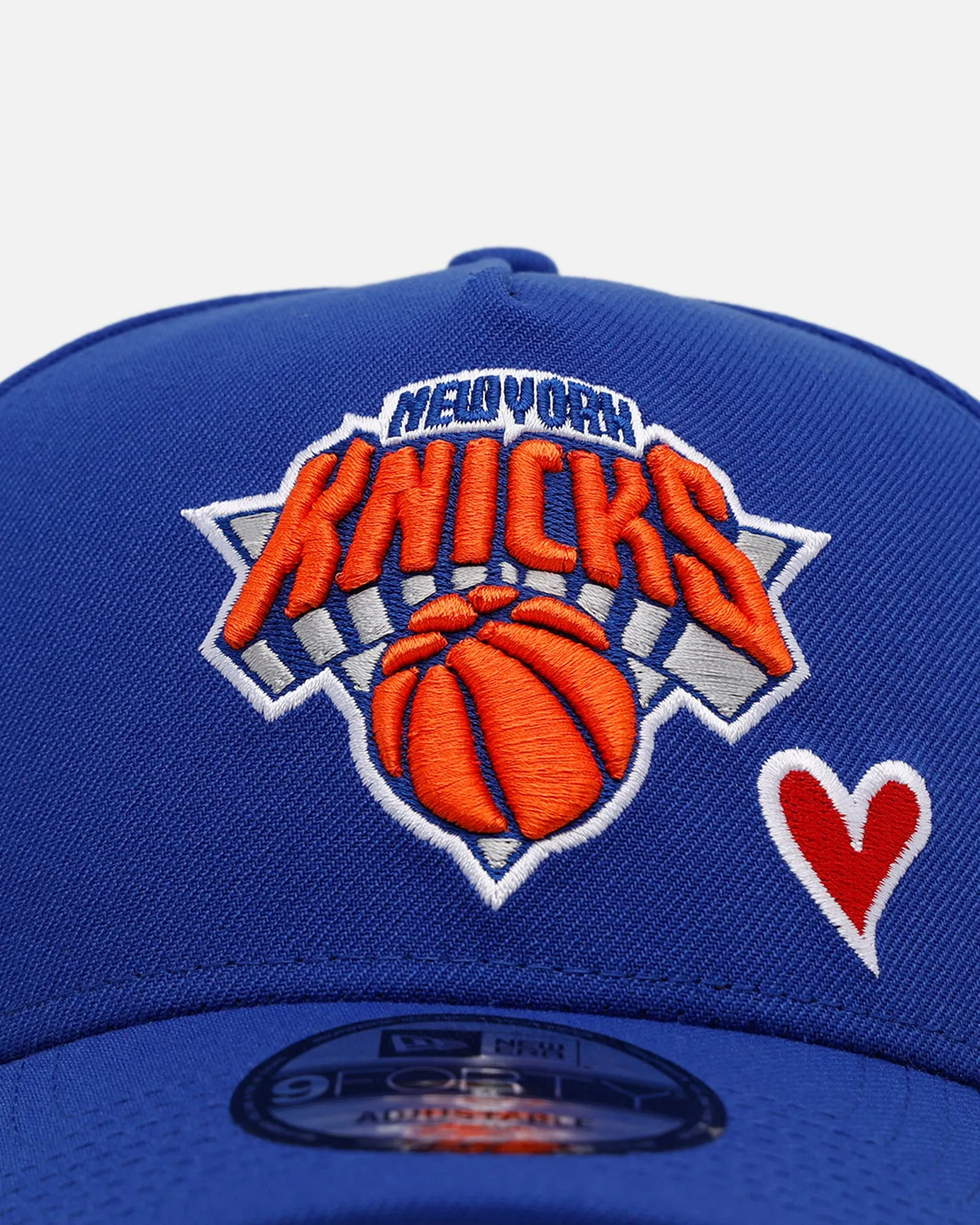 New Era New York Knicks 'Team Color Hearts' 9FORTY A-Frame Snapback Official Team Color sold by Culture Kings product image thumbnail 5