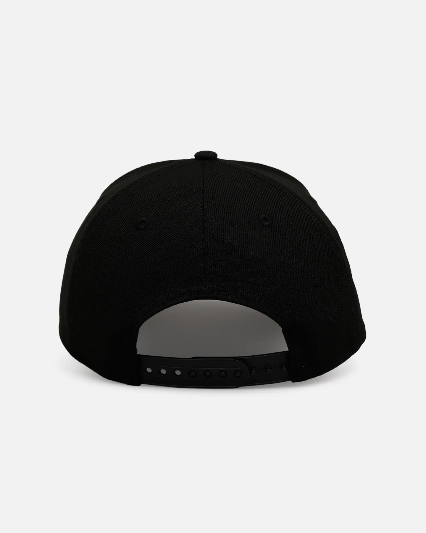 New Era Houston Astros 'Black And White' 9FORTY A-Frame Snapback Black/White sold by Culture Kings product image thumbnail 2