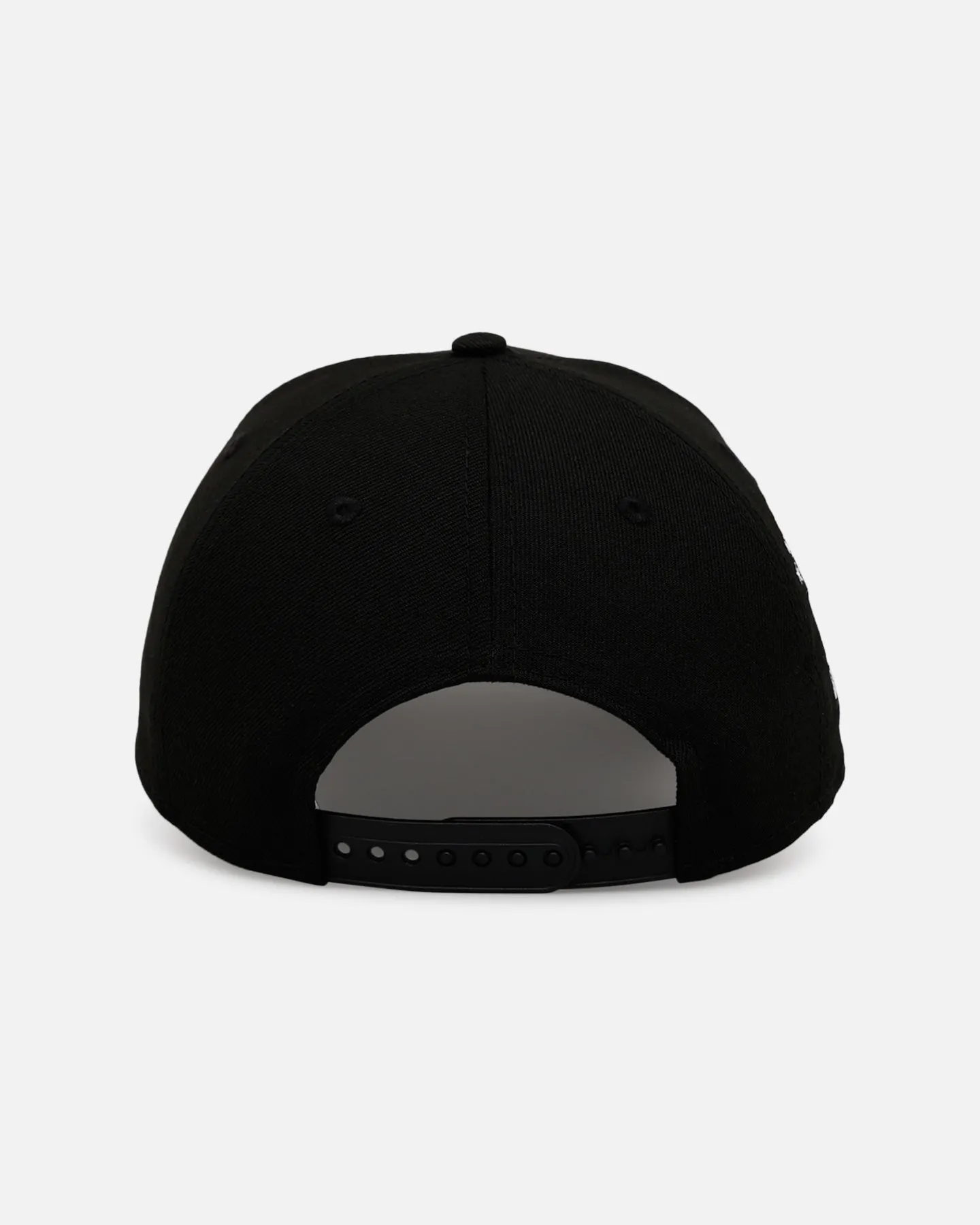New Era Chicago Cubs 'Black And White' 9FORTY A-Frame Snapback Black/White sold by Culture Kings product image thumbnail 2