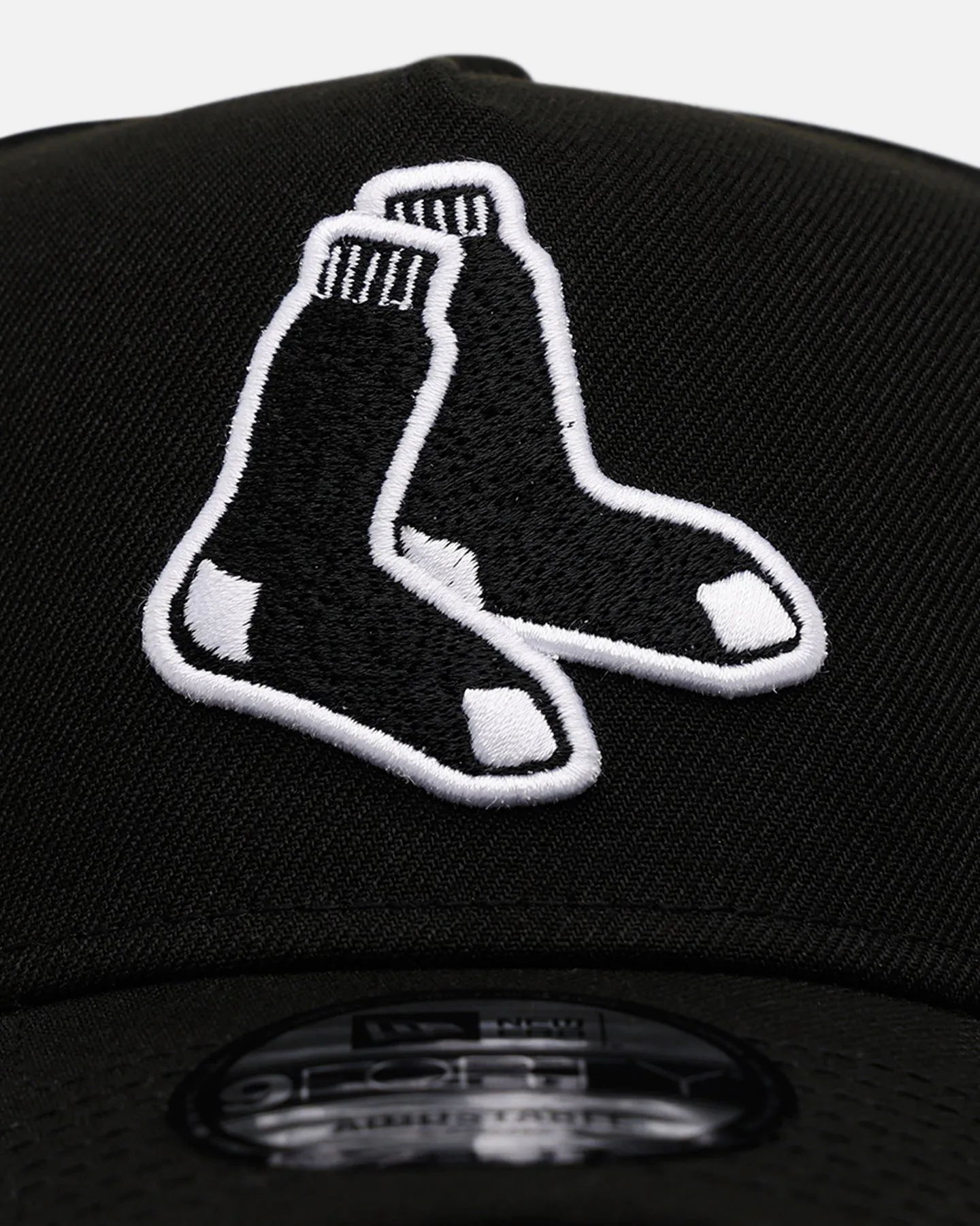 New Era Boston Red Sox 'Black And White' 9FORTY A-Frame Snapback Black/White sold by Culture Kings product image thumbnail 5
