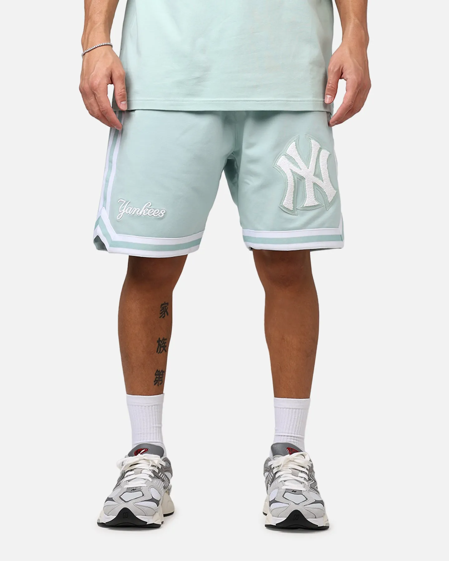 New Era New York Yankees 'Logo Select Mint' Shorts Mint/White sold by Culture Kings