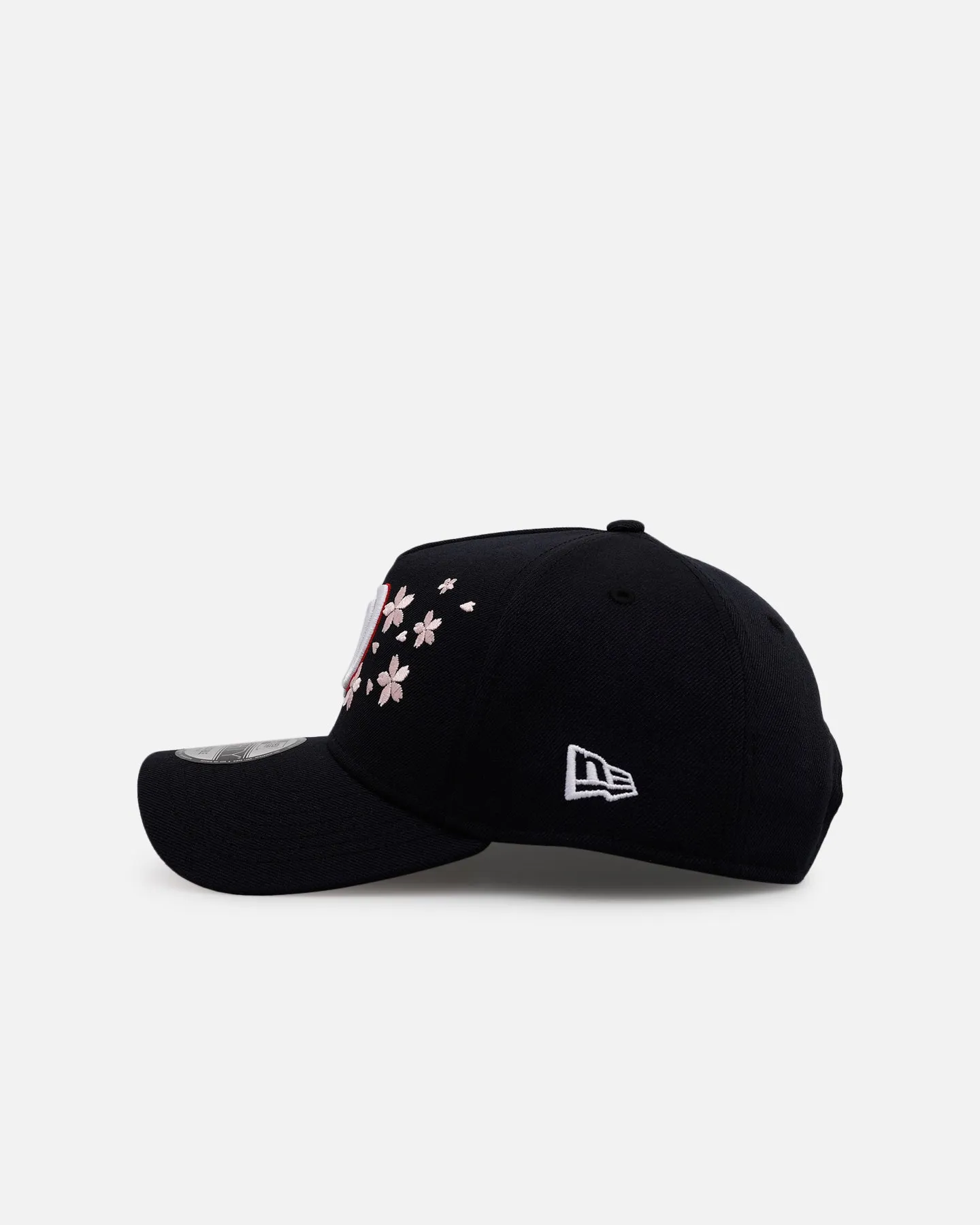 New Era Washington Nationals 'Cherry Blossoms' 9FORTY A-Frame Snapback Official Team Color sold by Culture Kings product image thumbnail 4
