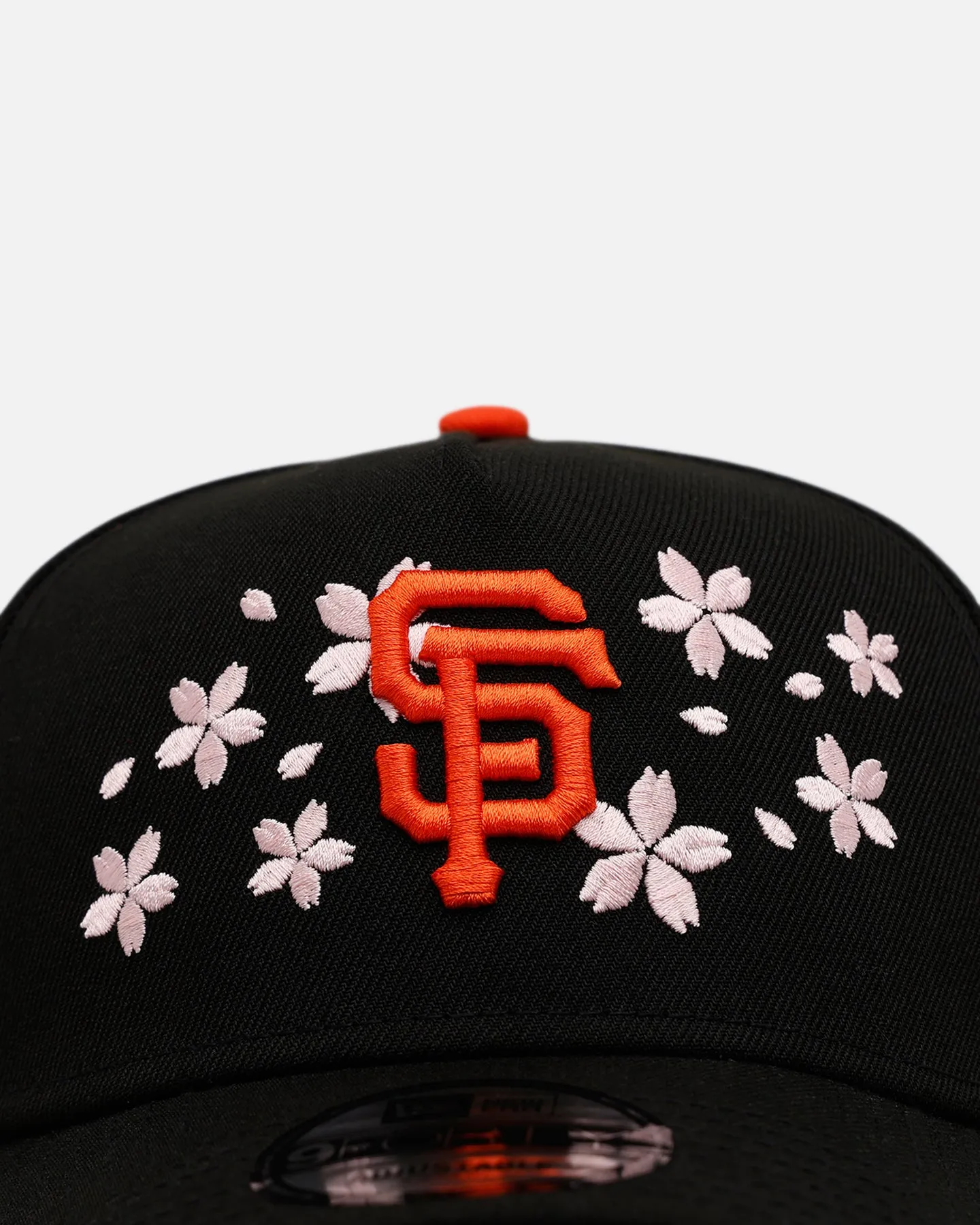 New Era San Francisco Giants 'Cherry Blossoms' 9FORTY A-Frame Snapback Official Team Color sold by Culture Kings product image thumbnail 5