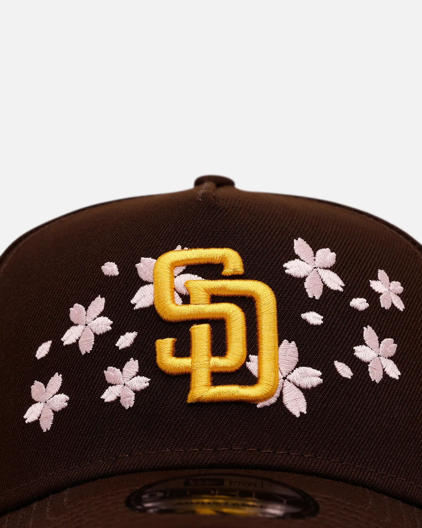 New Era San Diego Padres 'Cherry Blossoms' 9FORTY A-Frame Snapback Official Team Color sold by Culture Kings product image thumbnail 5