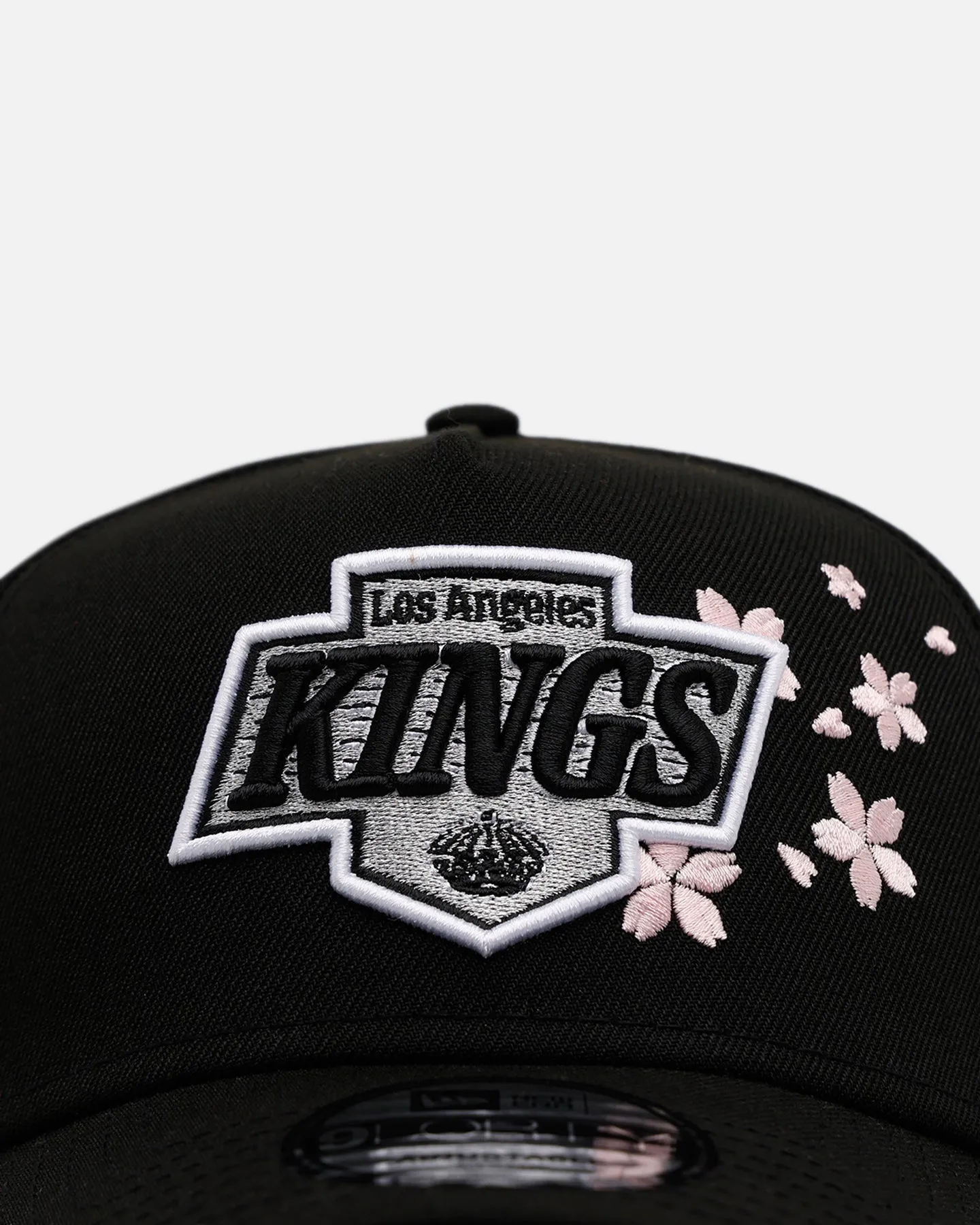New Era Los Angeles Kings 'Cherry Blossoms' 9FORTY A-Frame Snapback Official Team Color sold by Culture Kings product image thumbnail 5