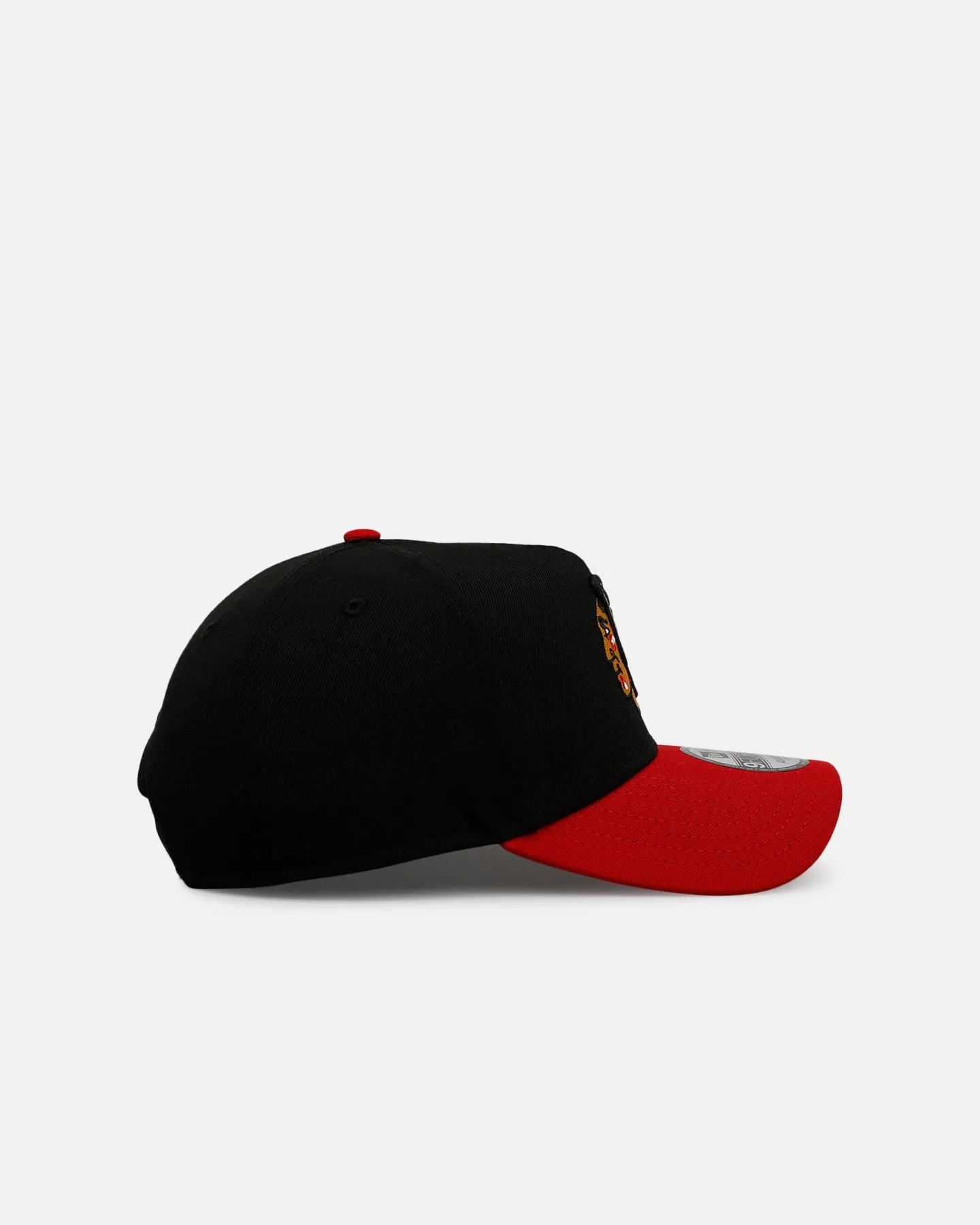 New Era Chicago Blackhawks 'Cherry Blossoms' 9FORTY A-Frame Snapback Official Team Color sold by Culture Kings product image thumbnail 3