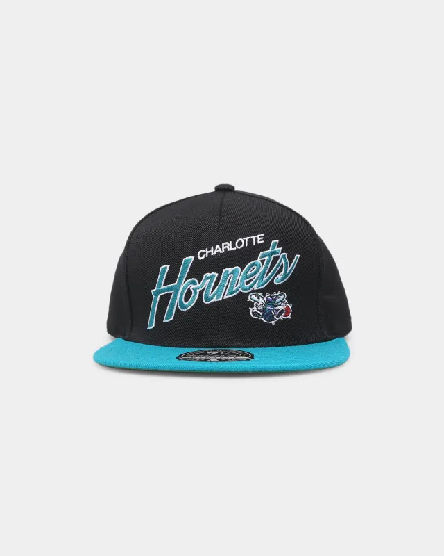 Mitchell & Ness Charlotte Hornets 'Team Script 2.0 Hardwood Classics' Fitted Black made by Mitchell & Ness