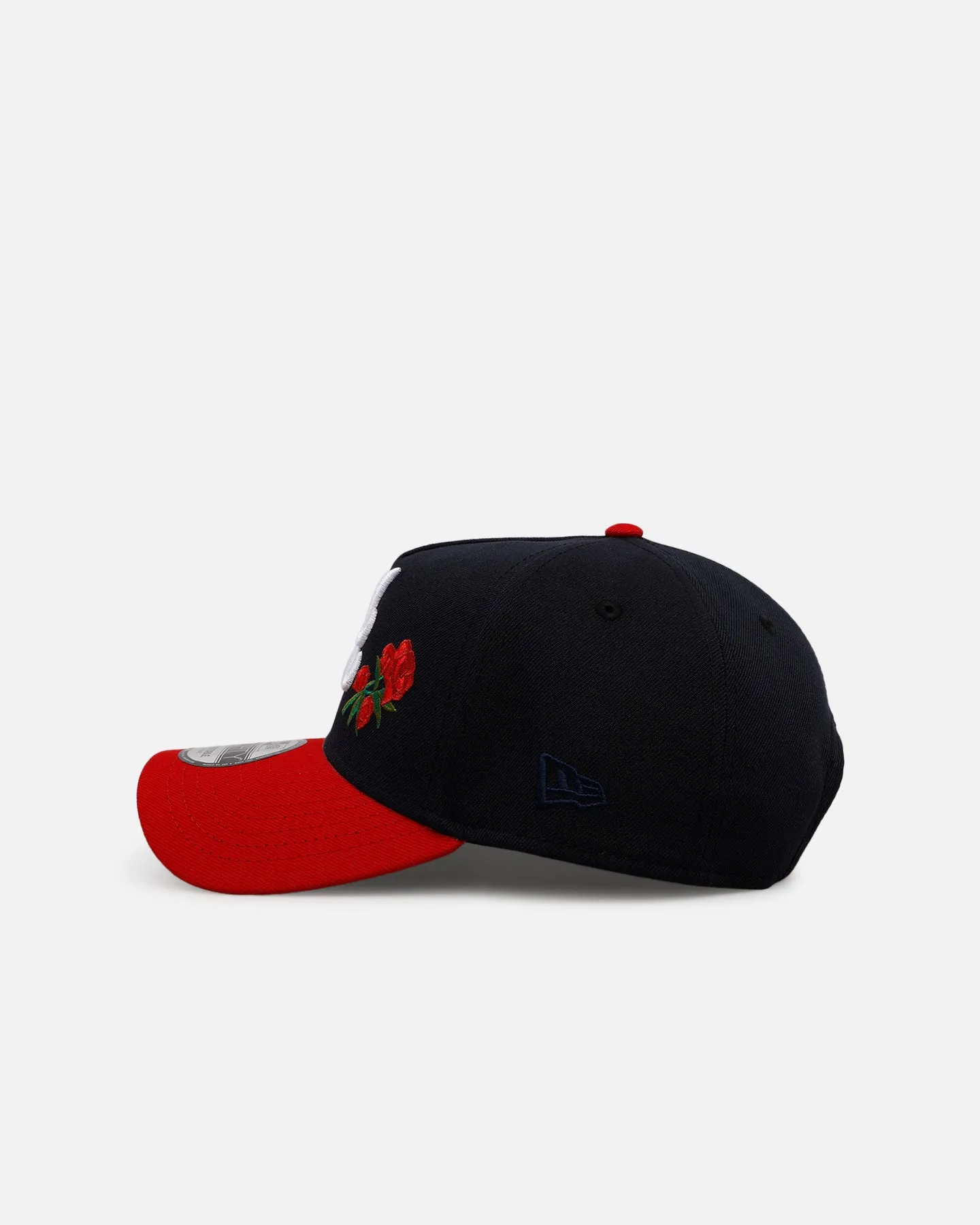New Era Atlanta Braves 'Rose Emblem' 9FORTY A-Frame Snapback Official Team Color sold by Culture Kings product image thumbnail 4