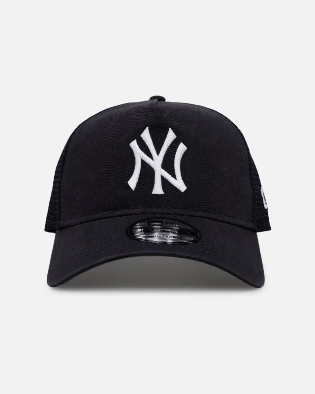 New Era New York Yankees 'Washed Truckers' 9FORTY A-Frame Trucker Snapback Official Team Color sold by Culture Kings