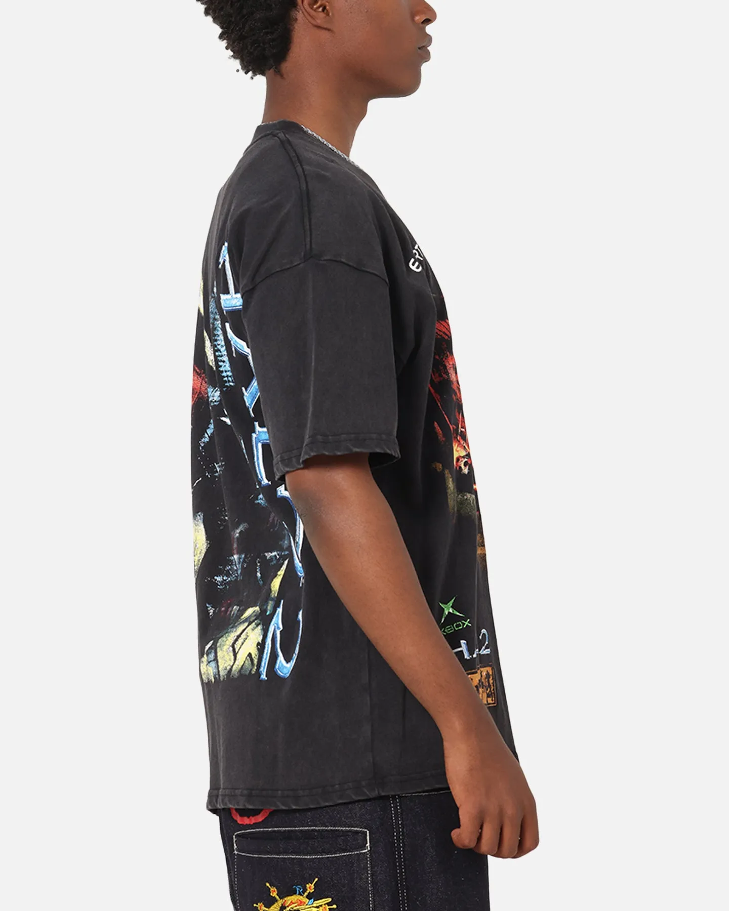 73Studio X Halo Halo 2 Masterchief Vintage T-Shirt Off Black sold by Culture Kings product image thumbnail 5