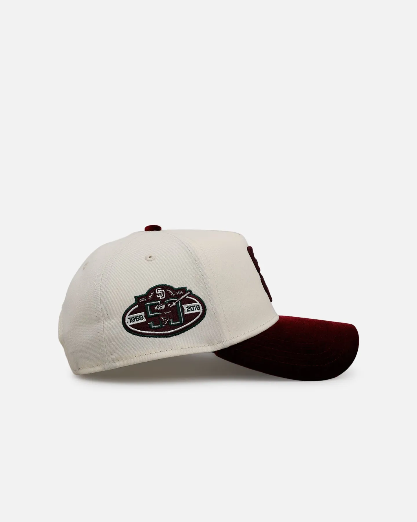 New Era San Diego Padres 'Velvet Roses' 9FORTY A-Frame Snapback Chrome sold by Culture Kings product image thumbnail 4