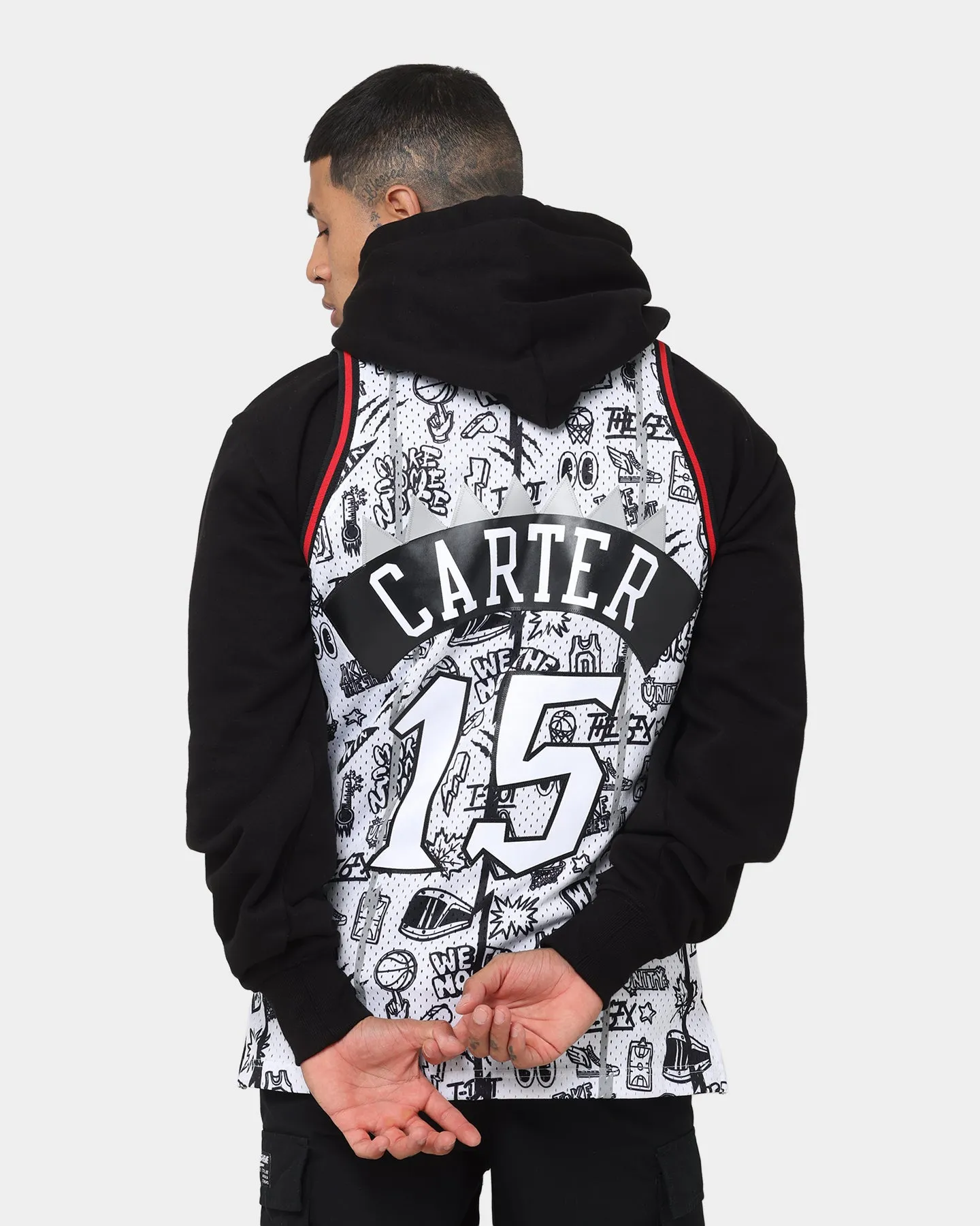 Mitchell & Ness Toronto Raptors Vince Carter #15 1998-1999 Doodle Swingman Jersey White sold by Culture Kings product image thumbnail 2